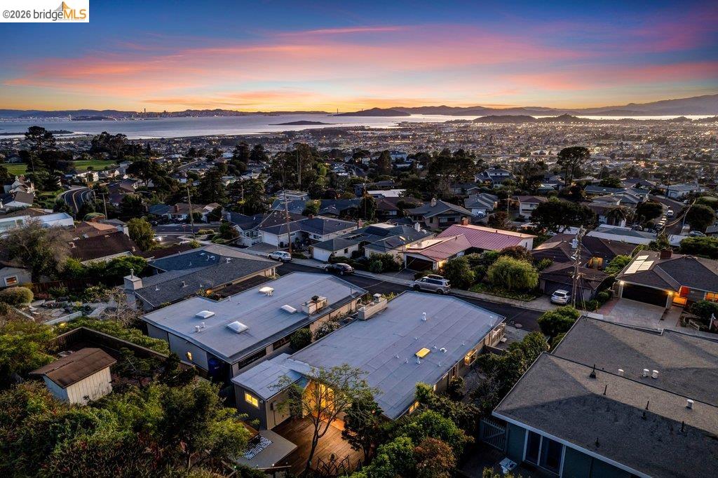 Detail Gallery Image 59 of 60 For 2728 Del Monte Avenue, El Cerrito,  CA 94530 - 3 Beds | 2 Baths