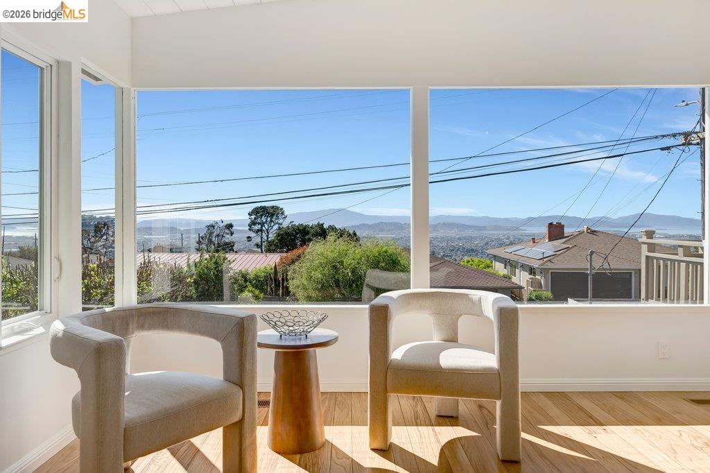 Detail Gallery Image 7 of 60 For 2728 Del Monte Avenue, El Cerrito,  CA 94530 - 3 Beds | 2 Baths