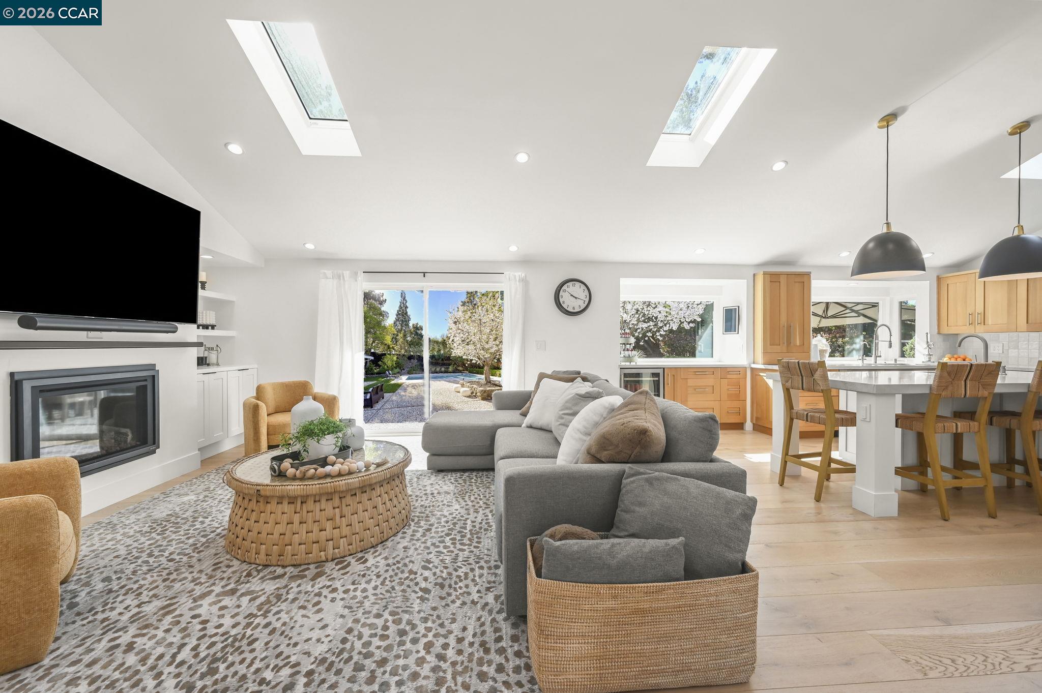 Detail Gallery Image 18 of 55 For 46 Tam O Shanter Rd, Alamo,  CA 94507 - 4 Beds | 3/1 Baths