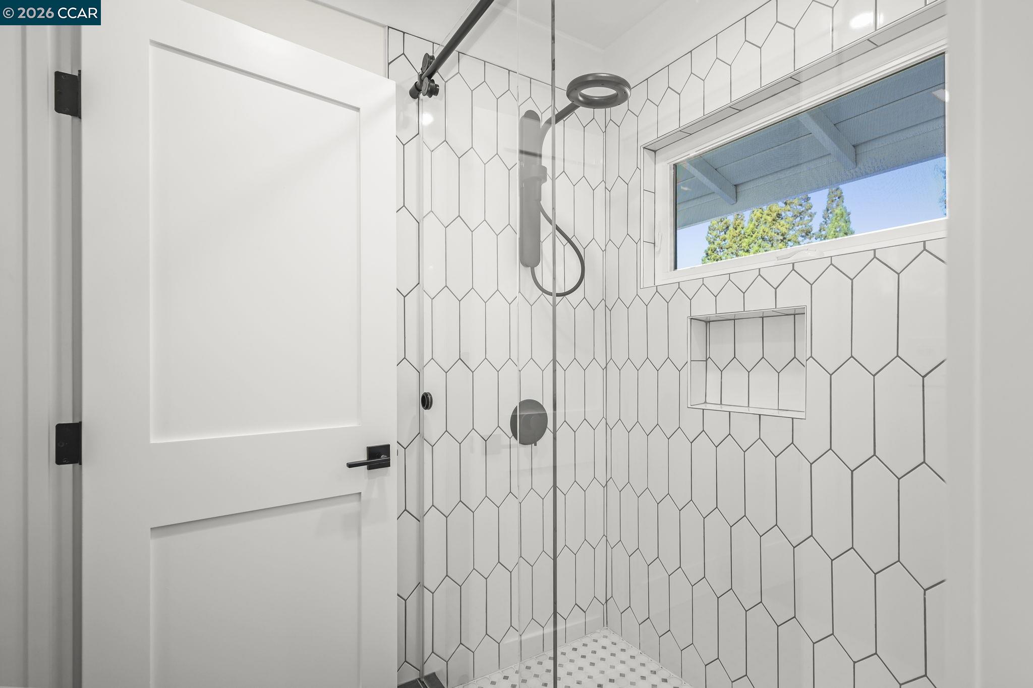 Detail Gallery Image 23 of 55 For 46 Tam O Shanter Rd, Alamo,  CA 94507 - 4 Beds | 3/1 Baths