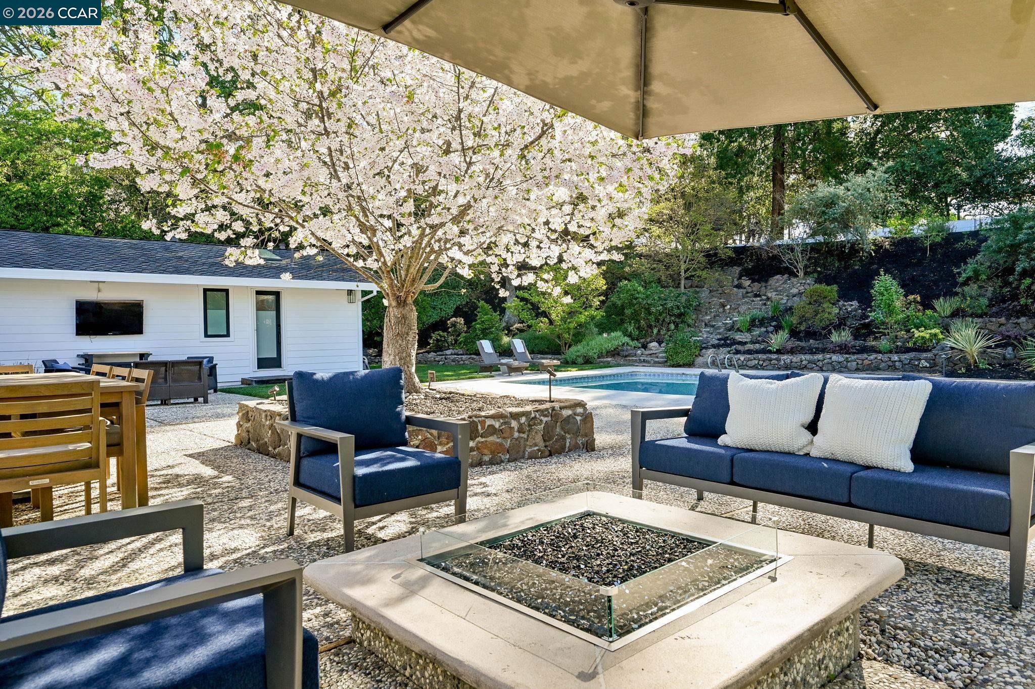 Detail Gallery Image 39 of 55 For 46 Tam O Shanter Rd, Alamo,  CA 94507 - 4 Beds | 3/1 Baths