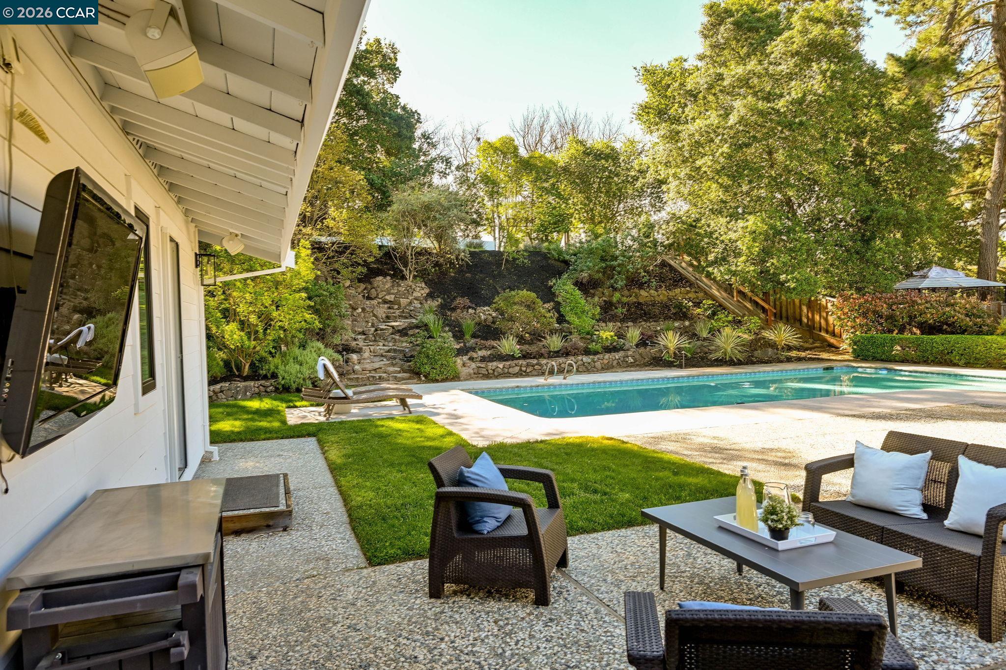 Detail Gallery Image 42 of 55 For 46 Tam O Shanter Rd, Alamo,  CA 94507 - 4 Beds | 3/1 Baths