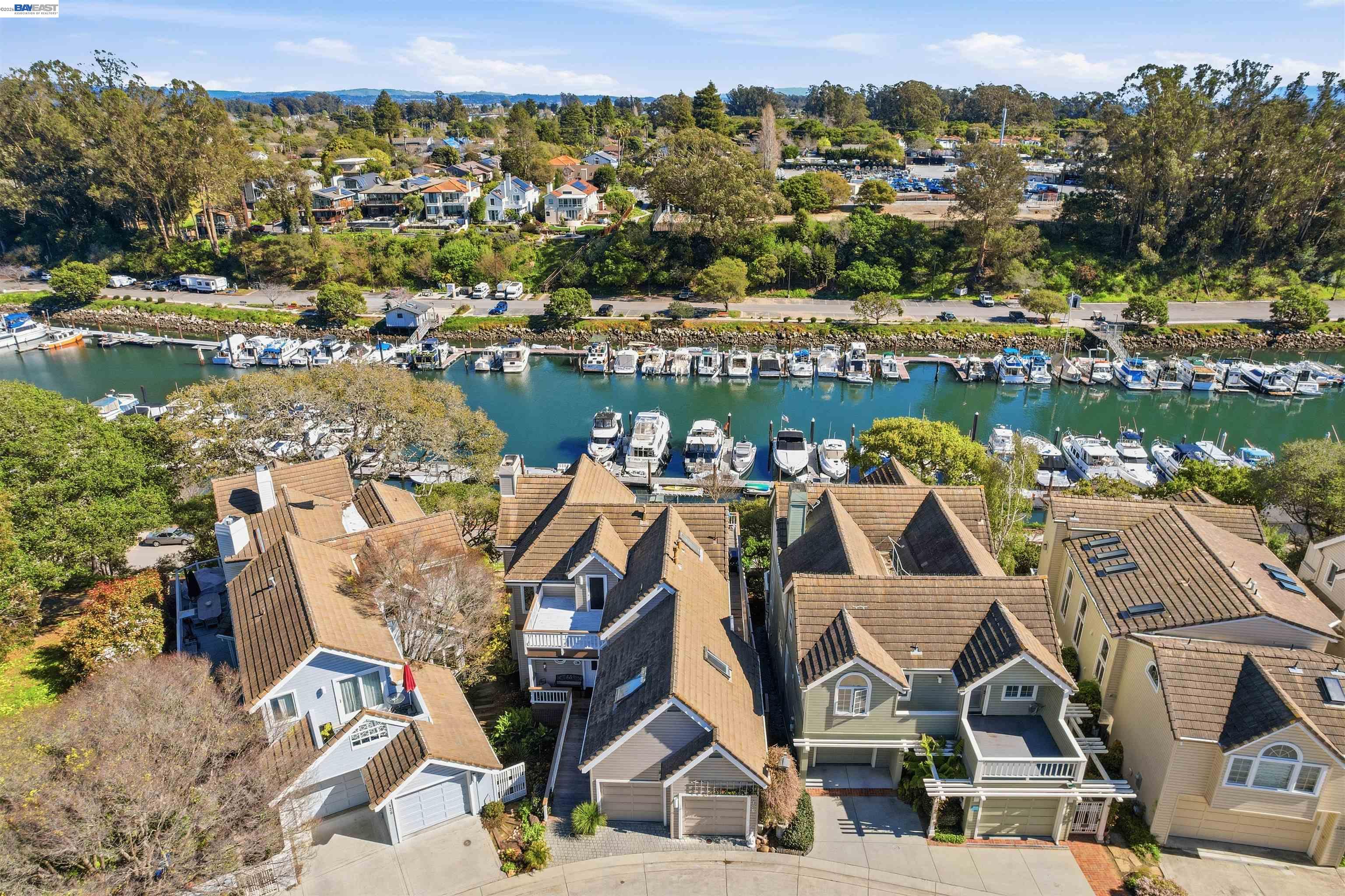 Detail Gallery Image 40 of 60 For 126 Frederick St, Santa Cruz,  CA 95062 - 3 Beds | 2 Baths