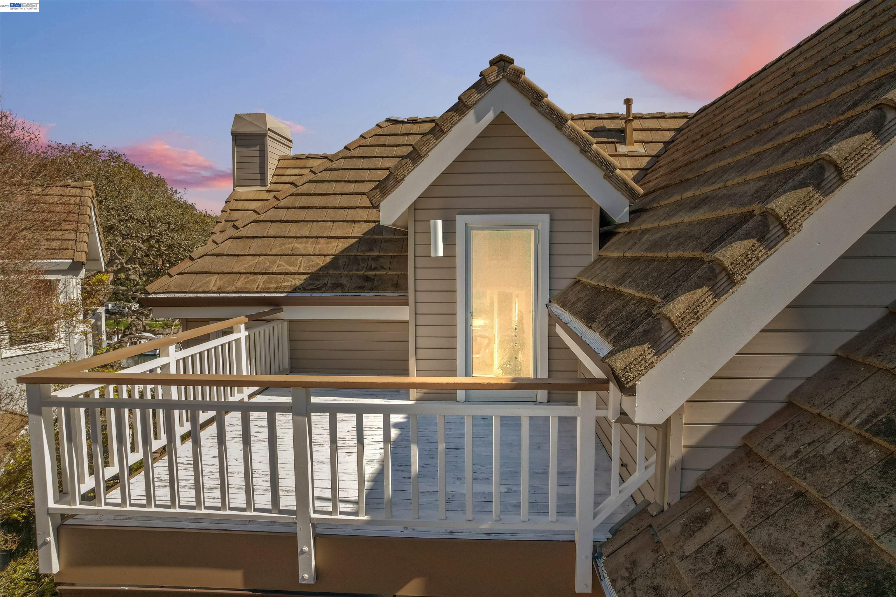 Detail Gallery Image 56 of 60 For 126 Frederick St, Santa Cruz,  CA 95062 - 3 Beds | 2 Baths