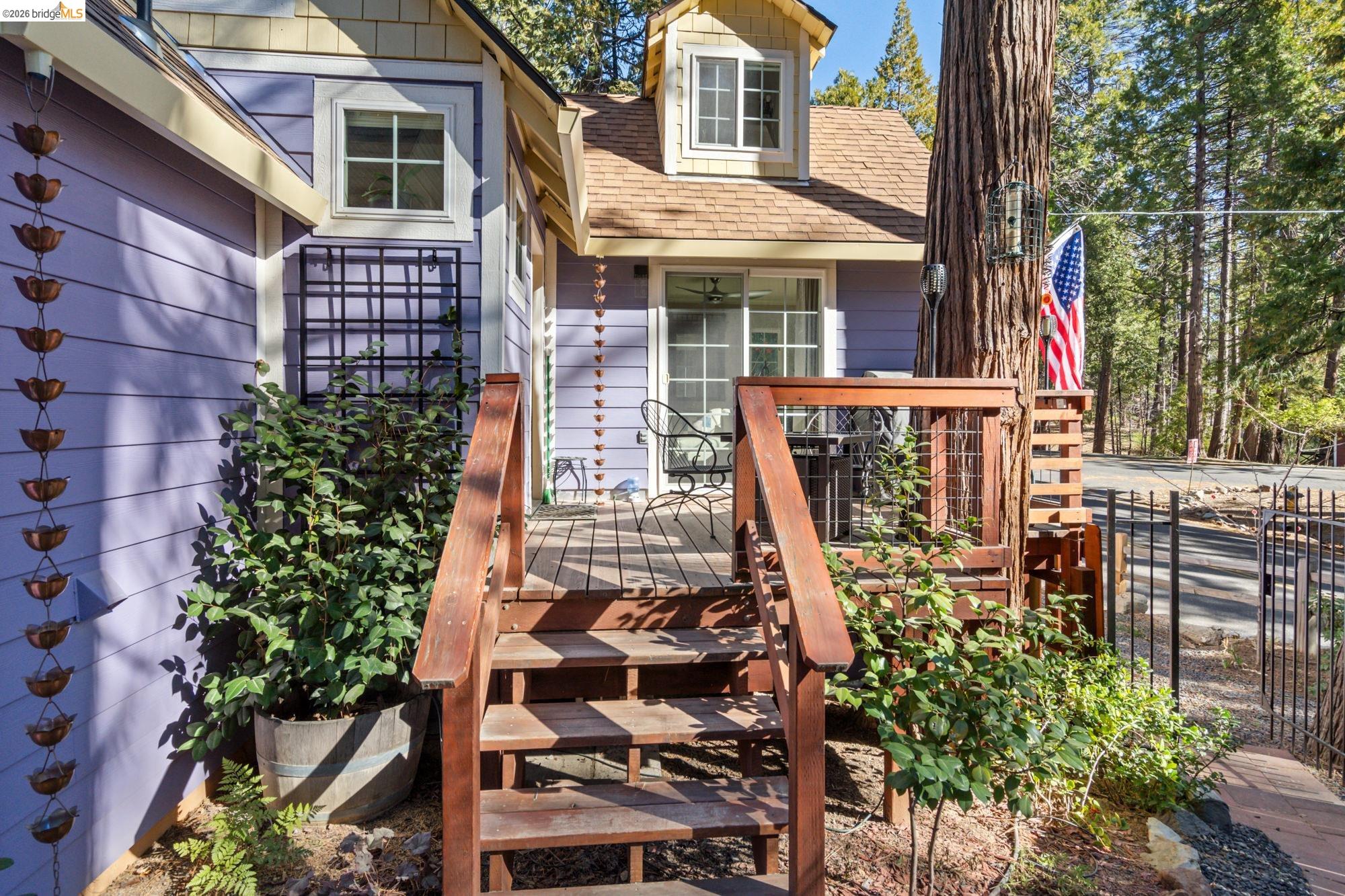 Detail Gallery Image 22 of 44 For 22860 Fuller Rd, Twain Harte,  CA 95383 - 2 Beds | 1/1 Baths