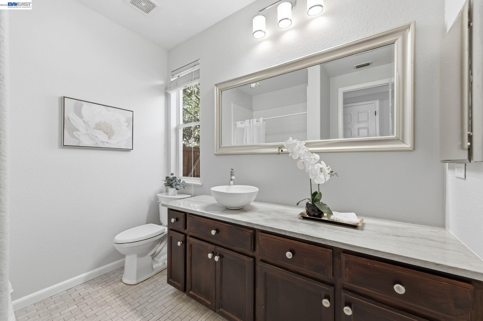 Detail Gallery Image 25 of 58 For 1548 Klondike Pl, Livermore,  CA 94550 - 5 Beds | 3 Baths