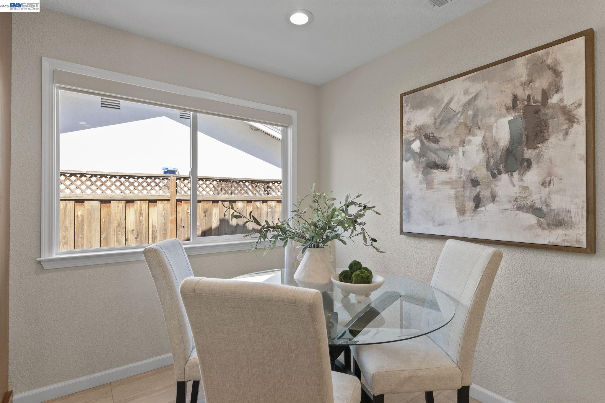 Detail Gallery Image 15 of 47 For 733 Mayview Way, Livermore,  CA 94550 - 5 Beds | 2 Baths