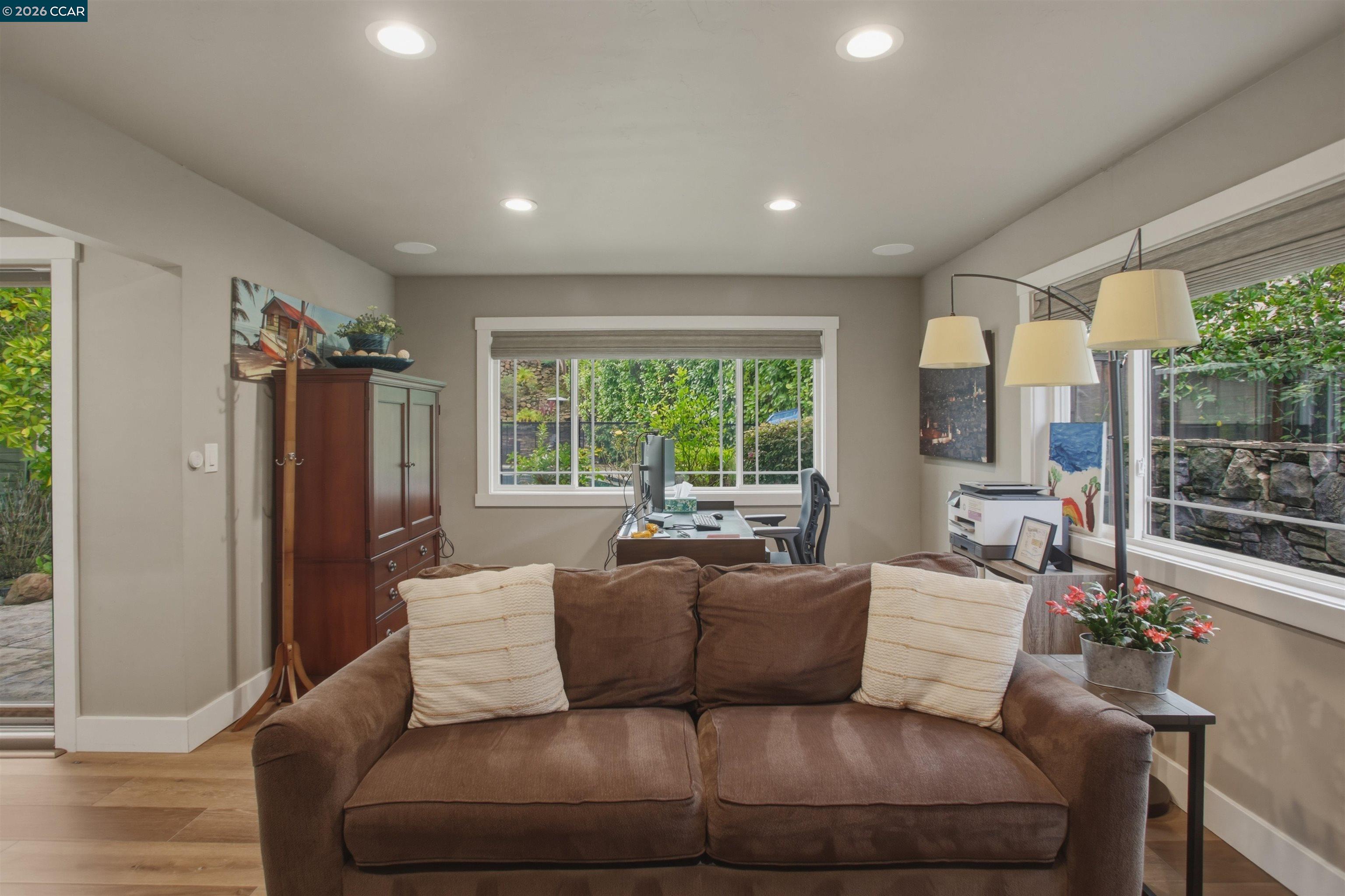 Detail Gallery Image 28 of 35 For 181 Alegra Ln, Walnut Creek,  CA 94598 - 6 Beds | 5/1 Baths