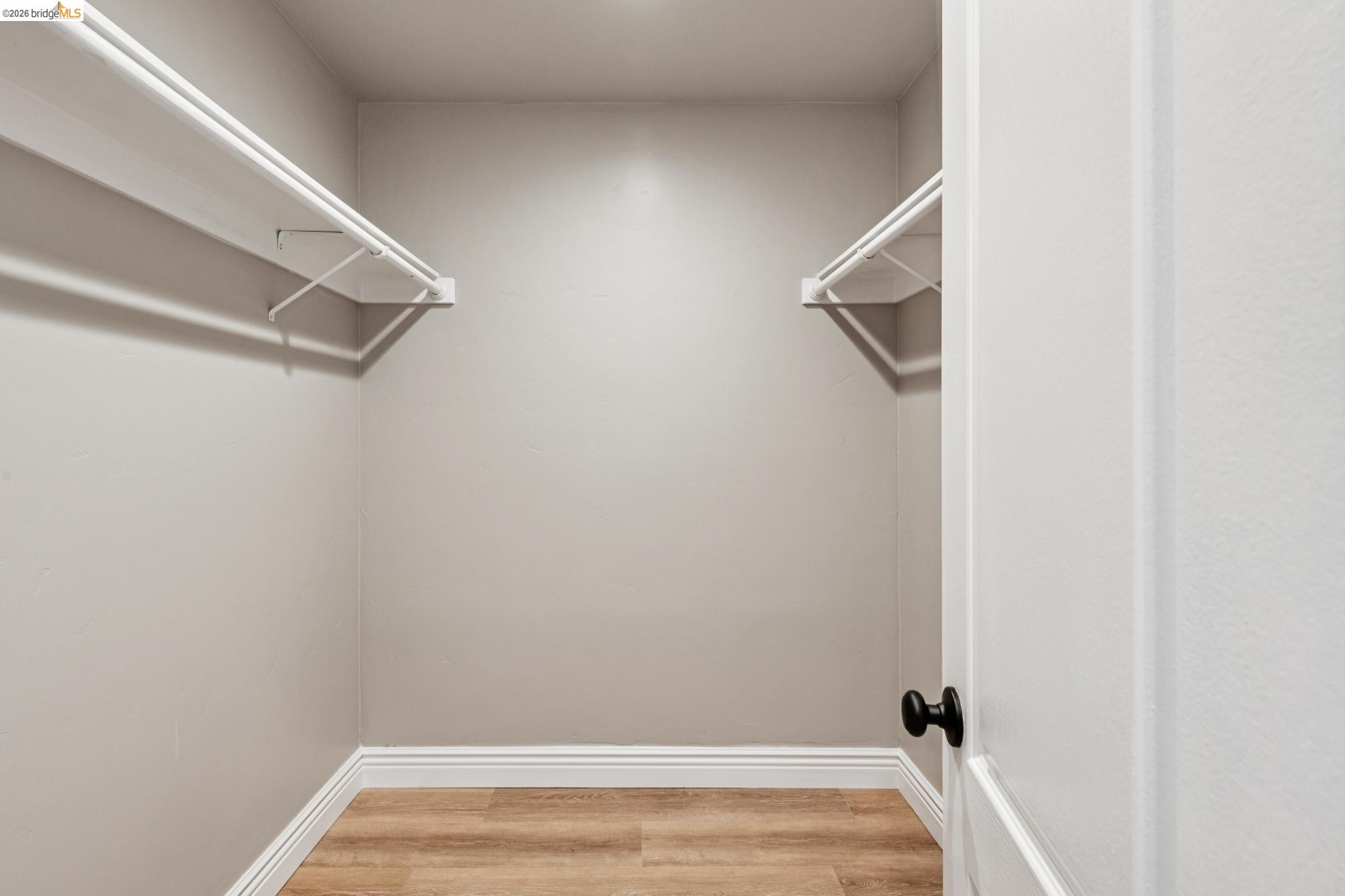 Detail Gallery Image 14 of 46 For 312 Golden Gate Ave, Richmond,  CA 94801 - 6 Beds | 4 Baths