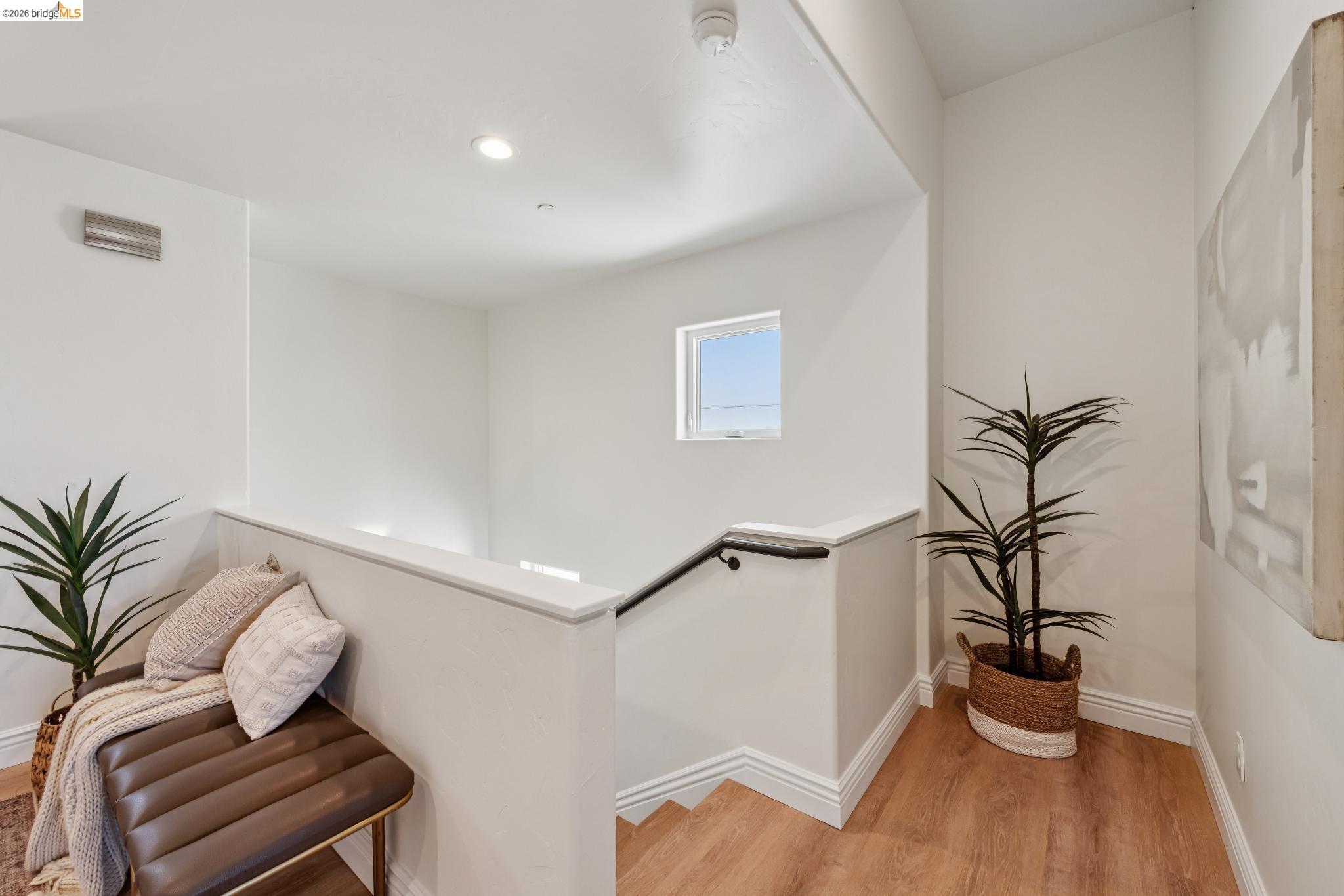 Detail Gallery Image 20 of 46 For 312 Golden Gate Ave, Richmond,  CA 94801 - 6 Beds | 4 Baths