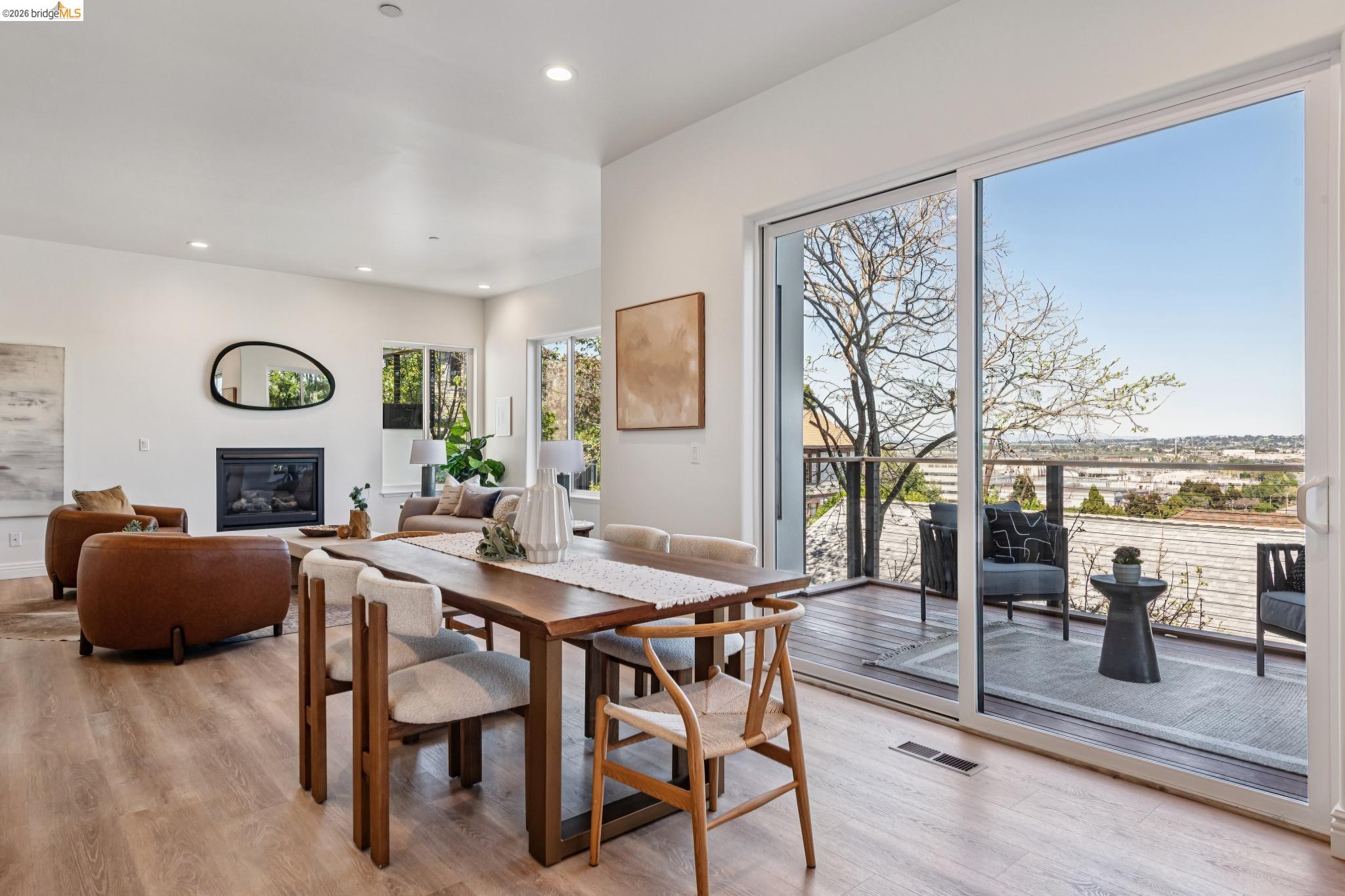 Detail Gallery Image 28 of 46 For 312 Golden Gate Ave, Richmond,  CA 94801 - 6 Beds | 4 Baths