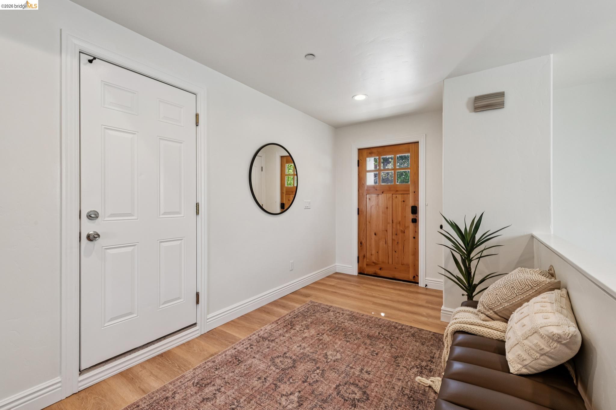 Detail Gallery Image 8 of 46 For 312 Golden Gate Ave, Richmond,  CA 94801 - 6 Beds | 4 Baths