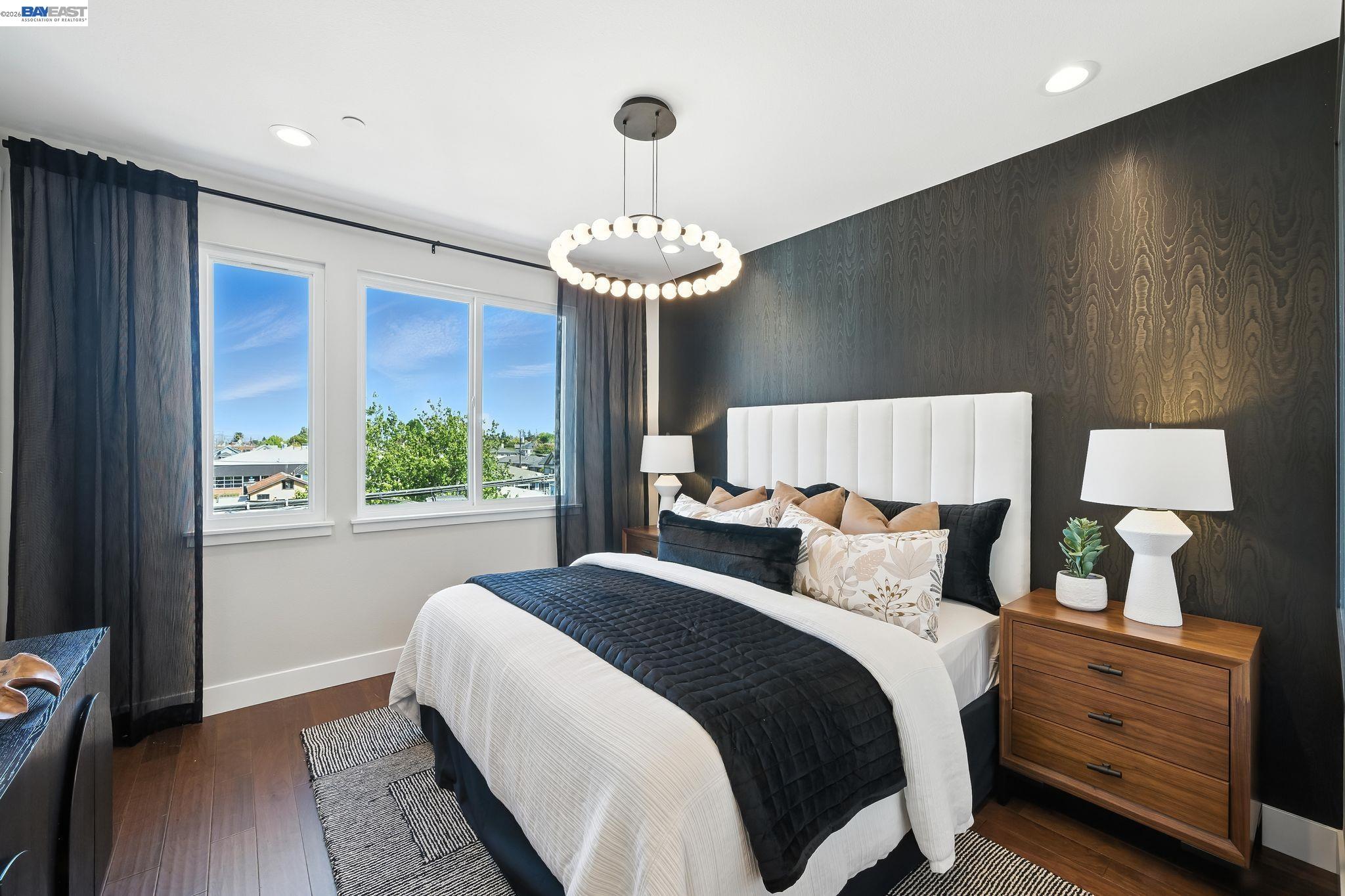 Photo #4: 41128494 Listing: Photo #4