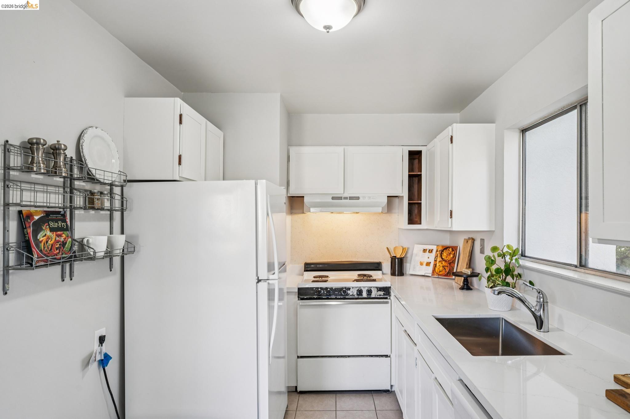 Photo #15: 41128495 Listing: Photo #15