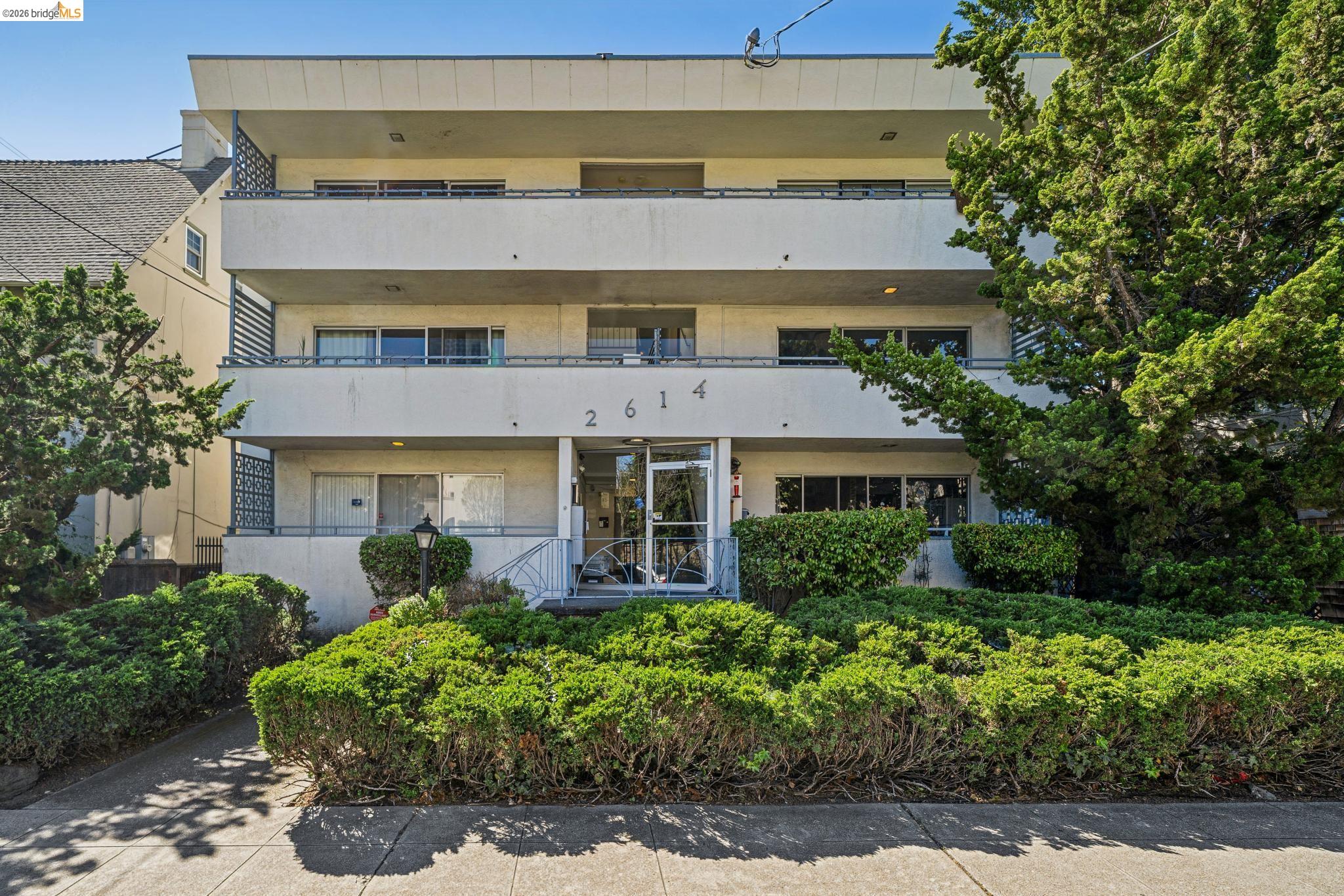 Photo #30: 41128495 Listing: Photo #30