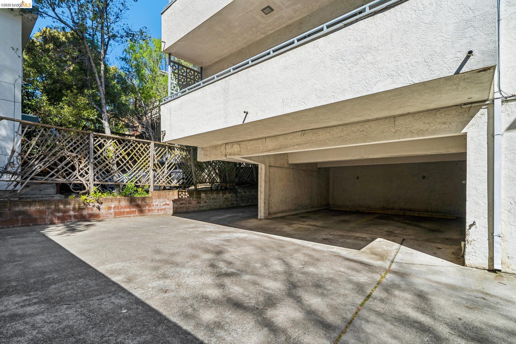 Photo #33: 41128495 Listing: Photo #33