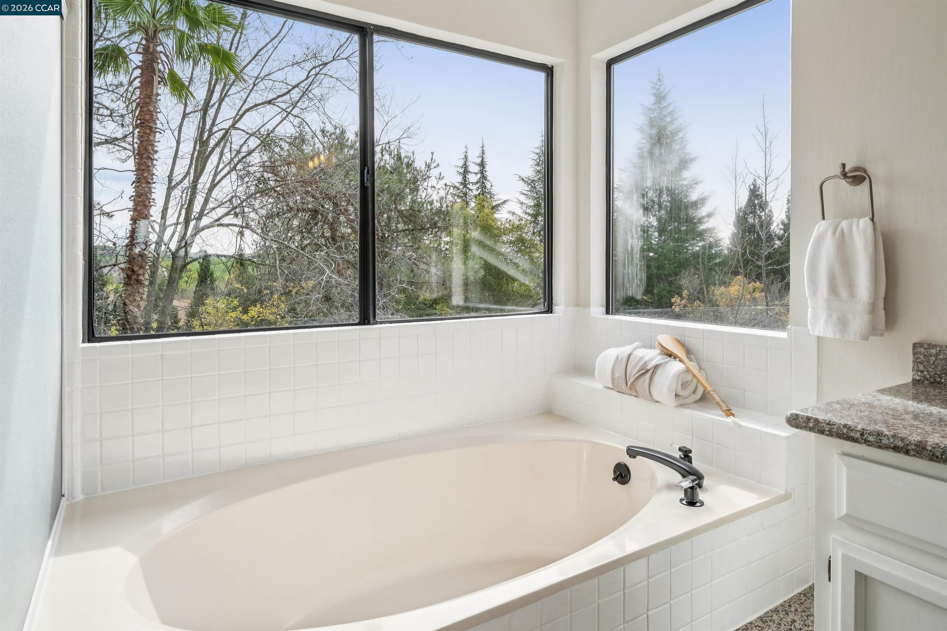 Detail Gallery Image 31 of 60 For 140 Cottonwood Ln, Danville,  CA 94506 - 5 Beds | 3 Baths