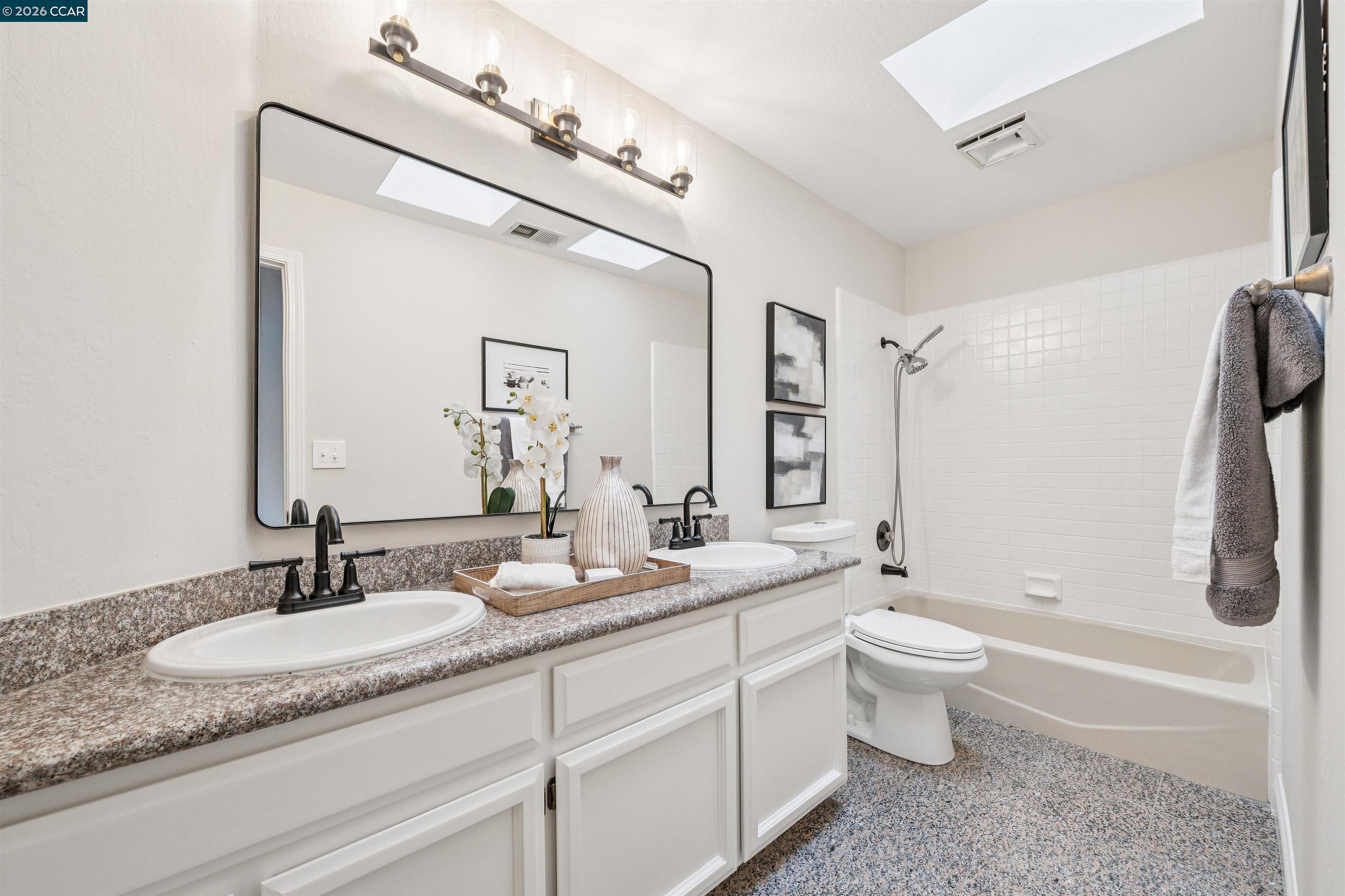 Detail Gallery Image 41 of 60 For 140 Cottonwood Ln, Danville,  CA 94506 - 5 Beds | 3 Baths