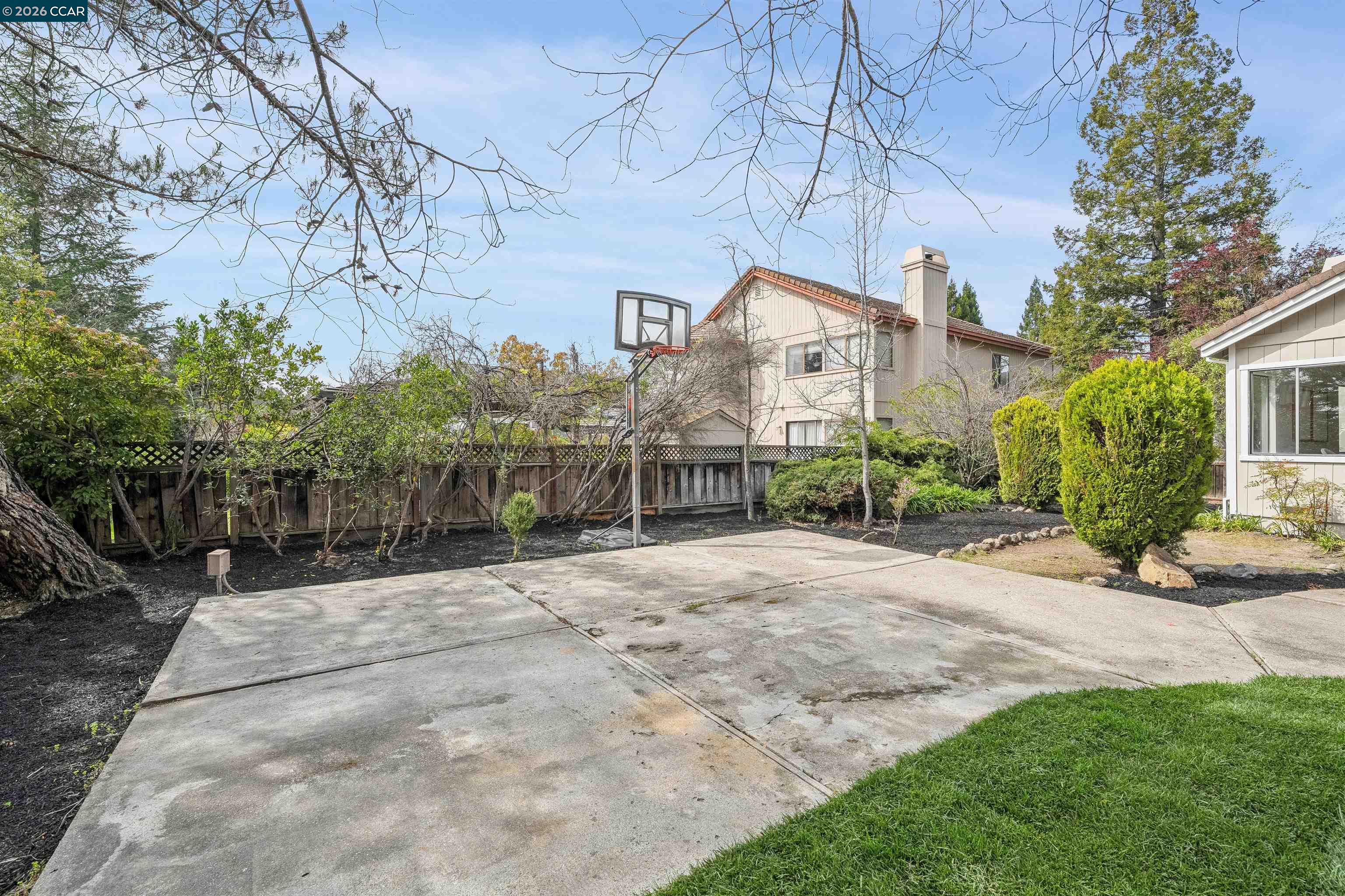 Detail Gallery Image 49 of 60 For 140 Cottonwood Ln, Danville,  CA 94506 - 5 Beds | 3 Baths