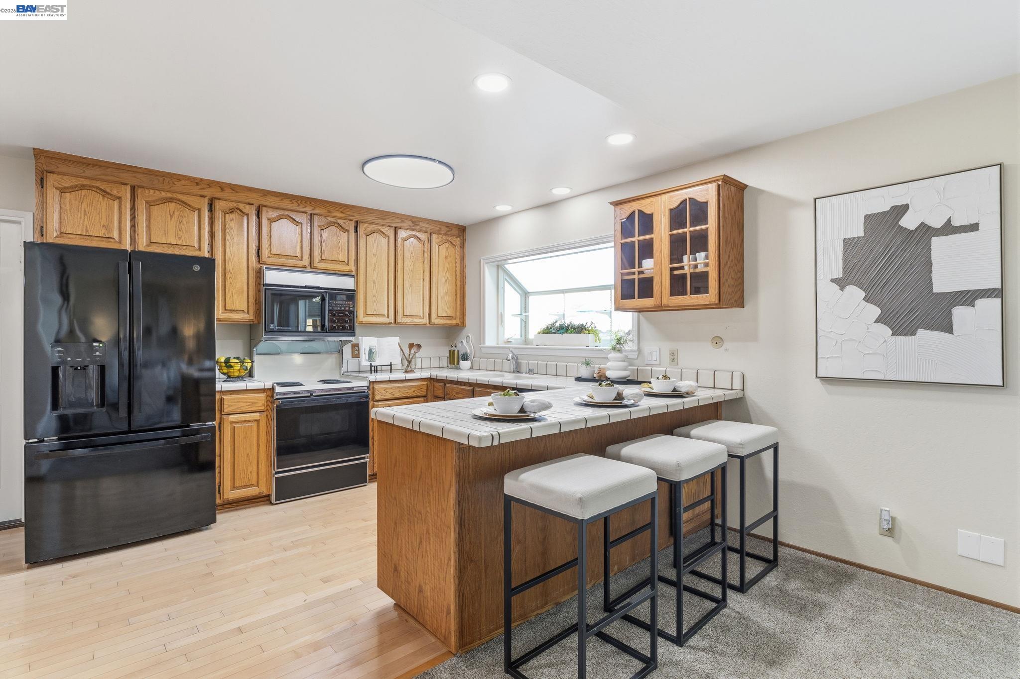 Detail Gallery Image 18 of 52 For 780 Terry Ln, Livermore,  CA 94550 - 3 Beds | 2 Baths