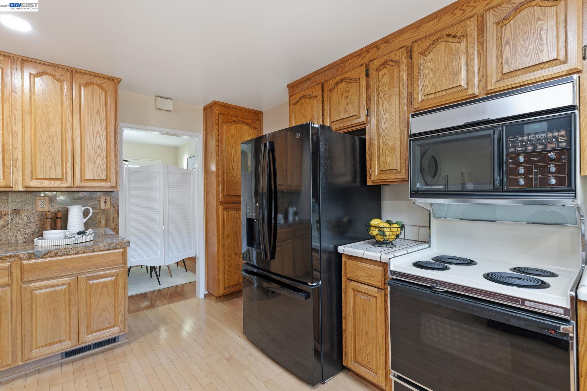 Detail Gallery Image 24 of 52 For 780 Terry Ln, Livermore,  CA 94550 - 3 Beds | 2 Baths