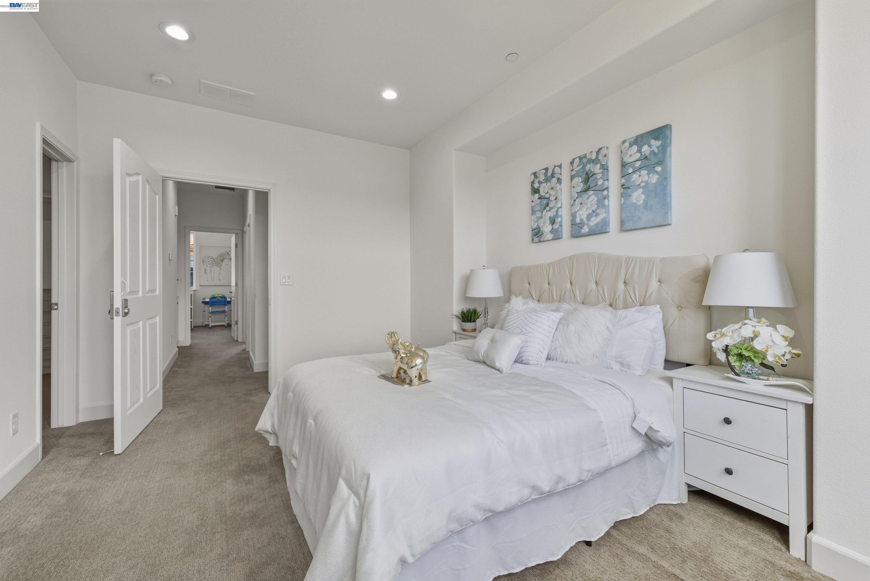 Photo #33: 41128499 Listing: Photo #33