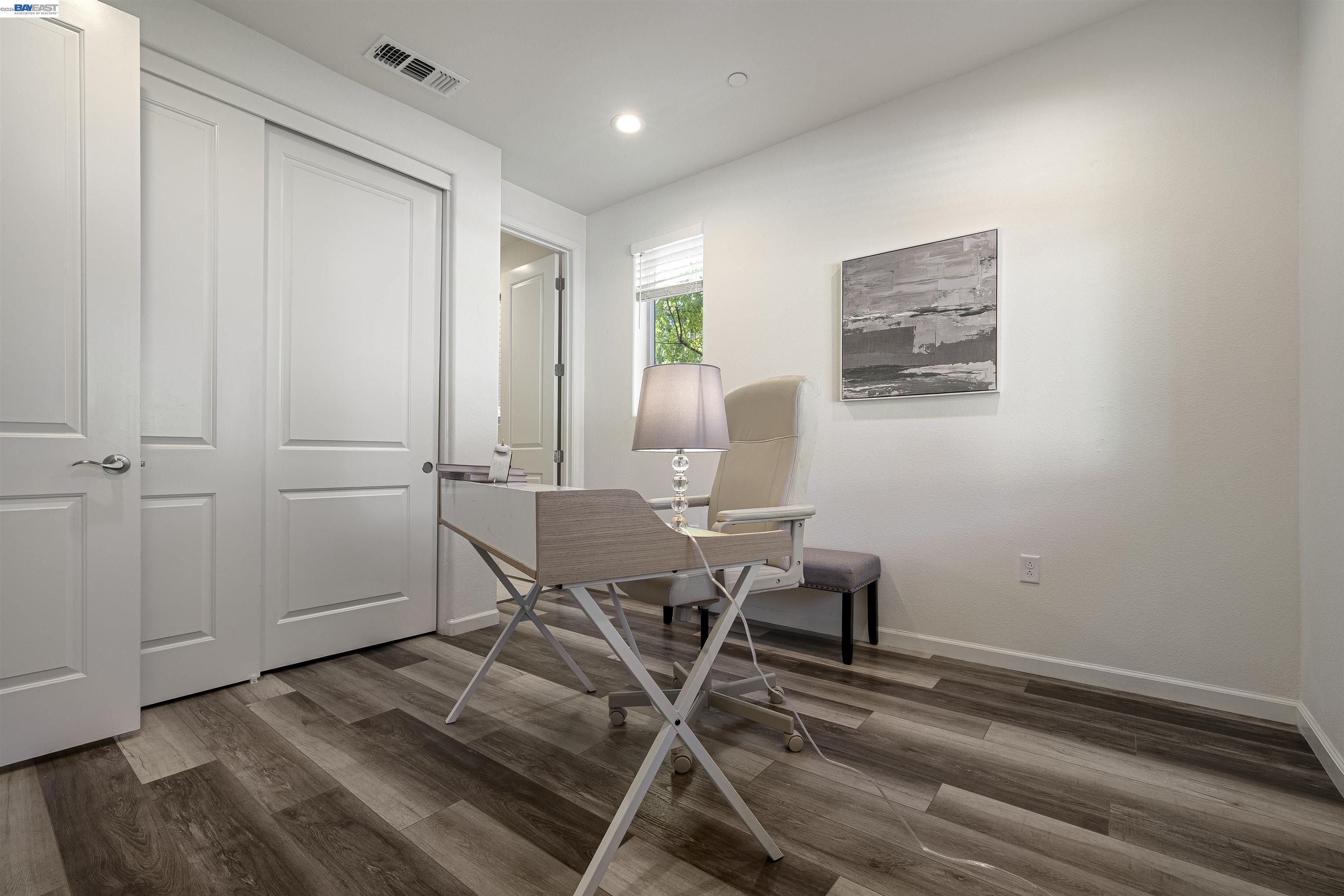 Detail Gallery Image 30 of 60 For 5509 El Dorado Ln, Dublin,  CA 94568 - 3 Beds | 3/1 Baths