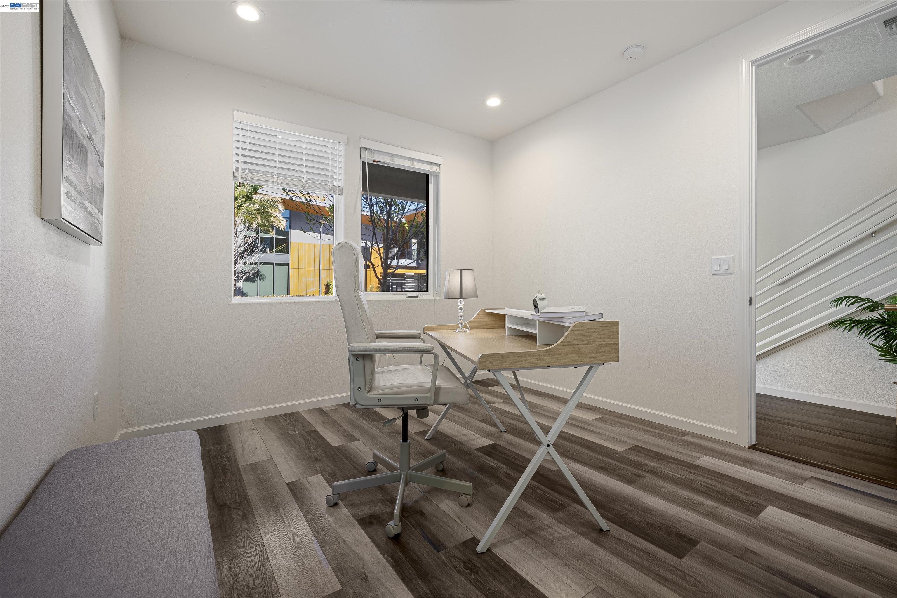 Detail Gallery Image 32 of 60 For 5509 El Dorado Ln, Dublin,  CA 94568 - 3 Beds | 3/1 Baths