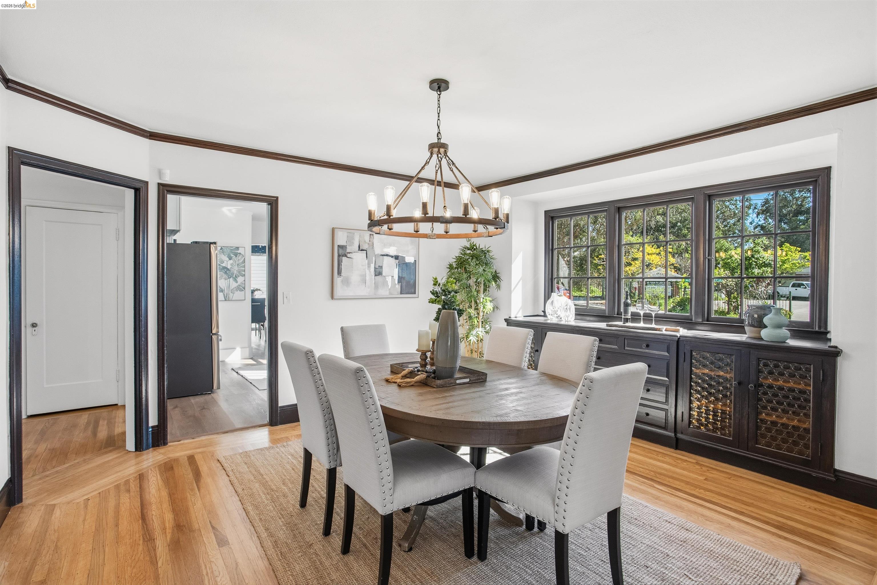 Detail Gallery Image 12 of 56 For 2900 Sheffield Ave, Oakland,  CA 94602 - 4 Beds | 2 Baths