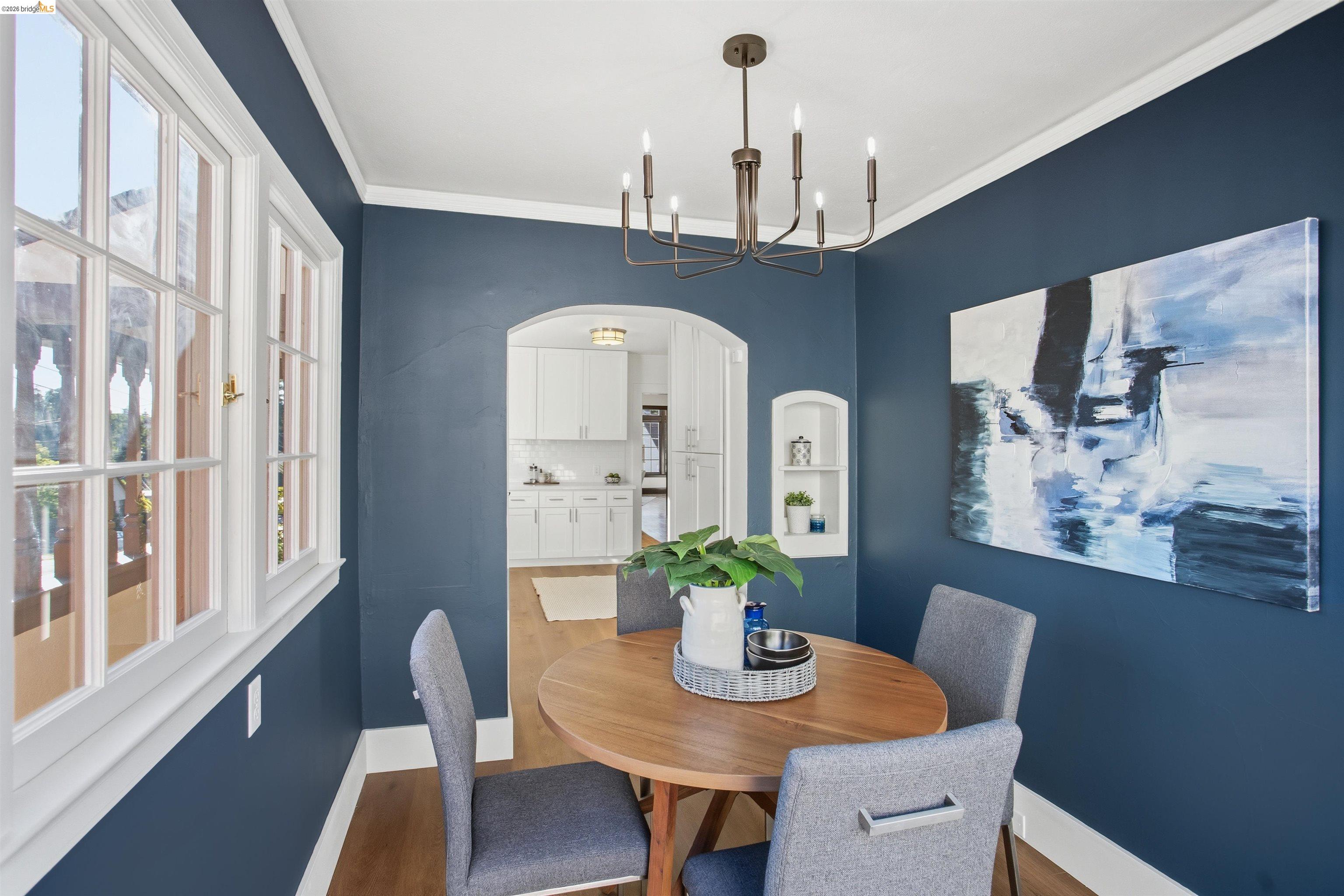 Detail Gallery Image 19 of 56 For 2900 Sheffield Ave, Oakland,  CA 94602 - 4 Beds | 2 Baths