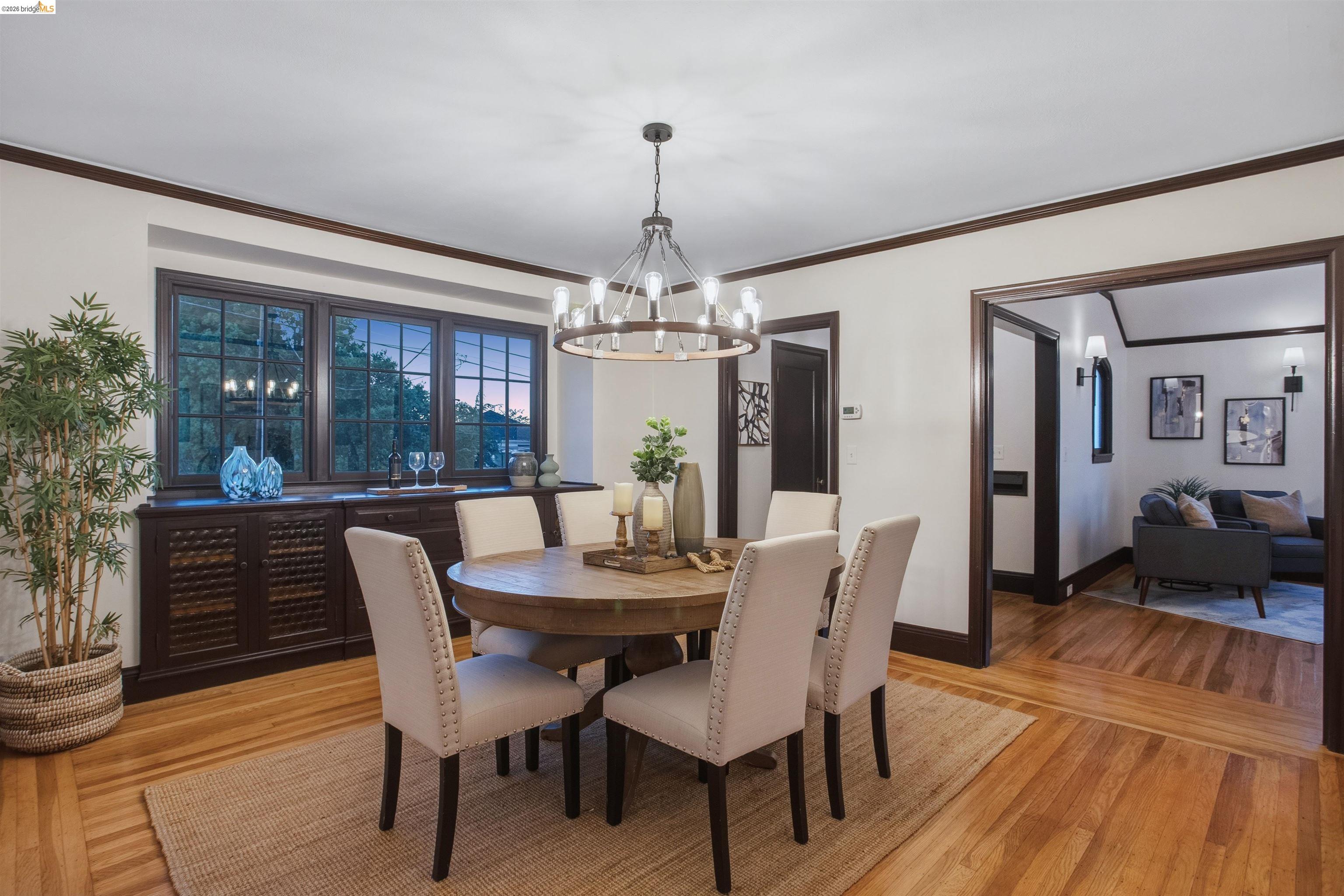 Detail Gallery Image 44 of 56 For 2900 Sheffield Ave, Oakland,  CA 94602 - 4 Beds | 2 Baths