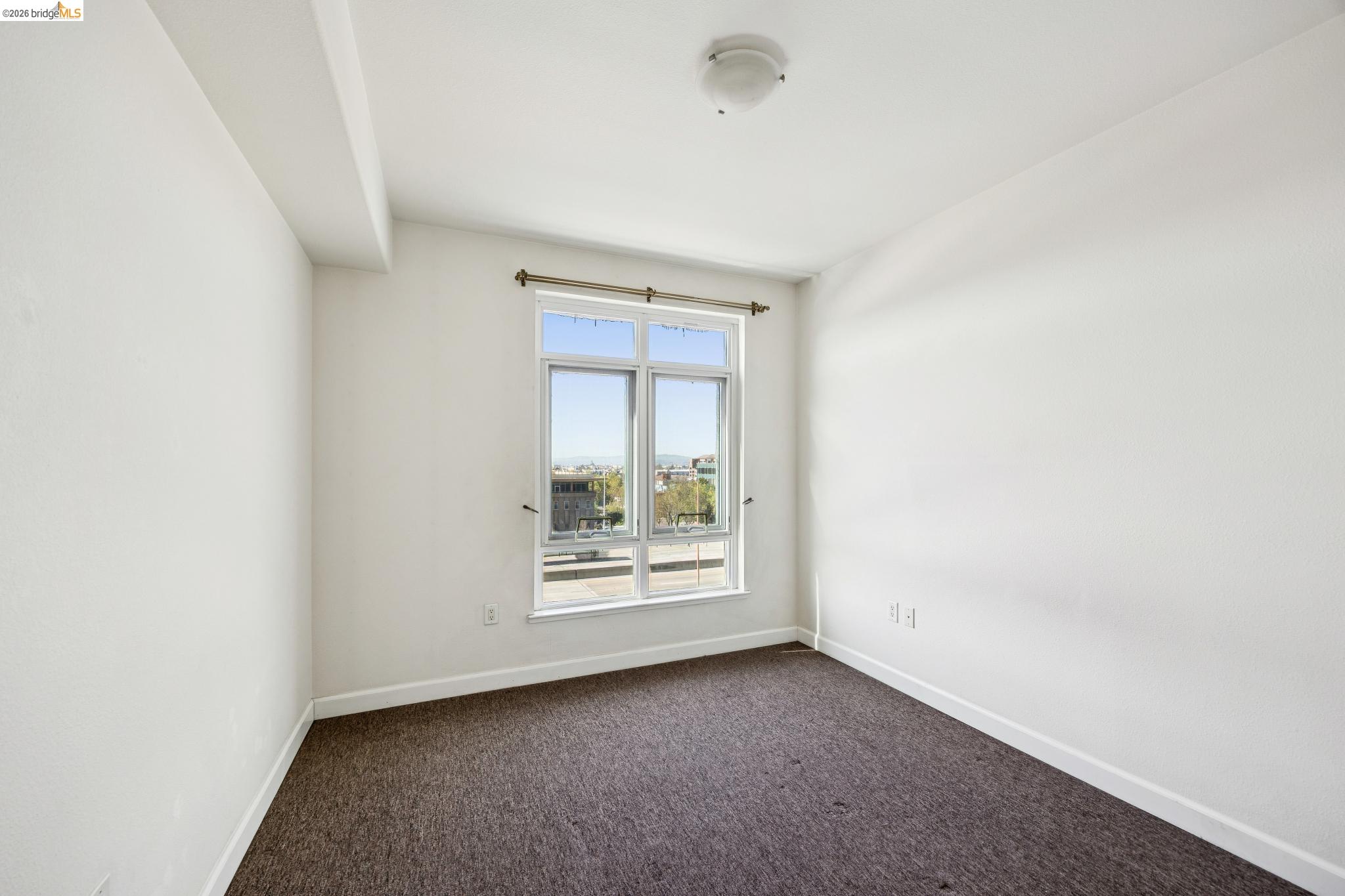 Photo #15: 41128502 Listing: Photo #15