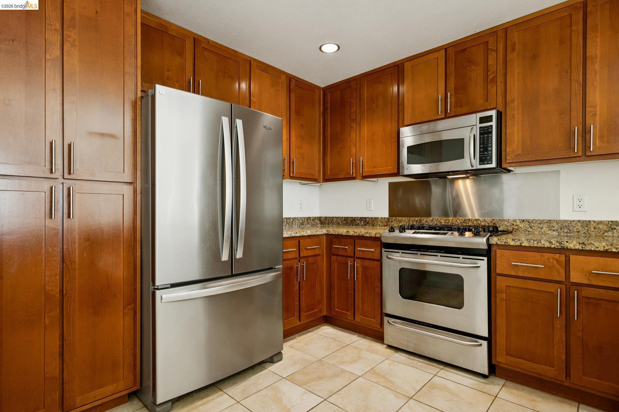 Photo #9: 41128502 Listing: Photo #9