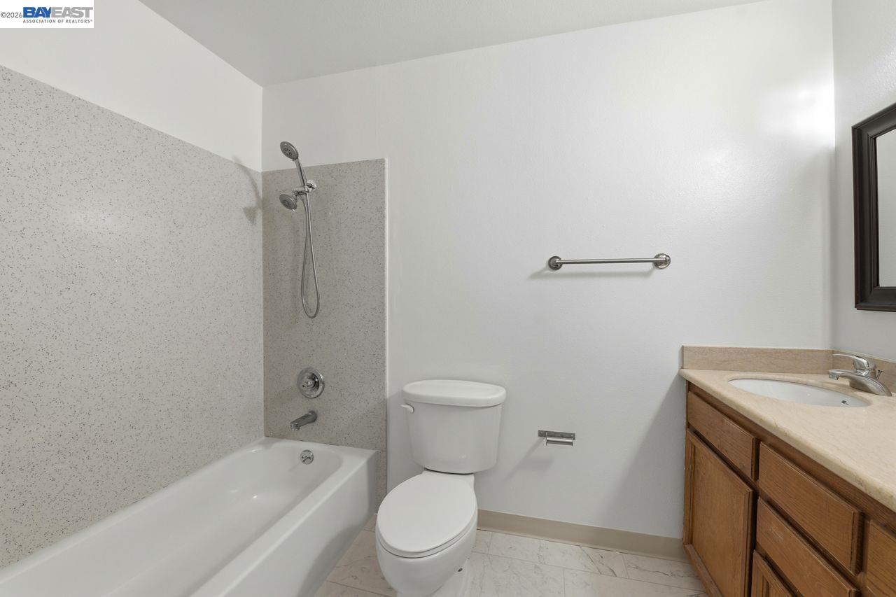 Photo #20: 41128503 Listing: Photo #20