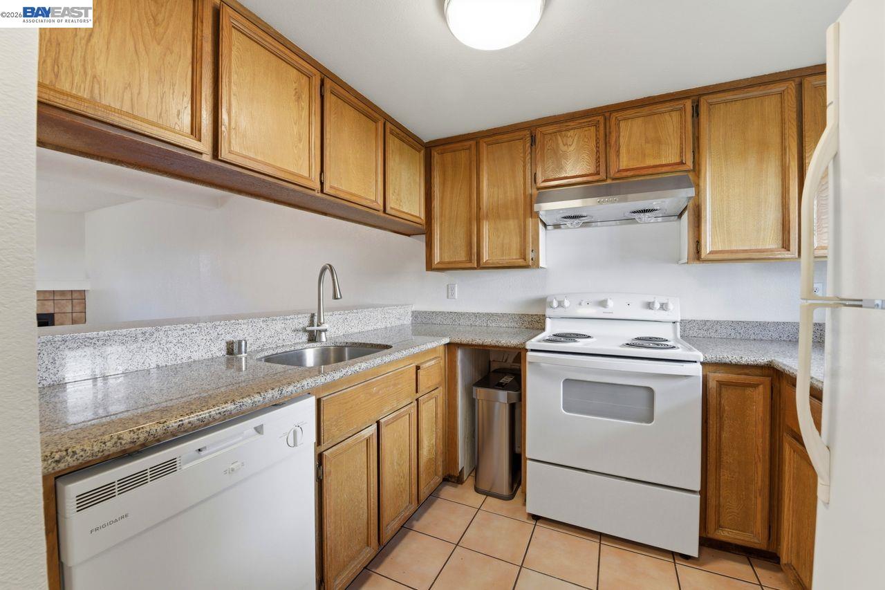 Photo #10: 41128503 Listing: Photo #10