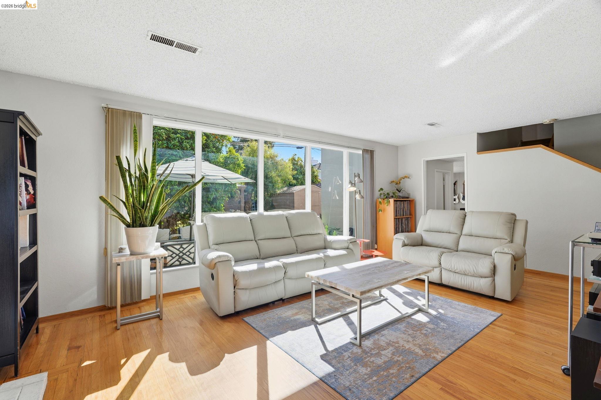 Detail Gallery Image 6 of 35 For 1727 Andrea Pl, Santa Clara,  CA 95051 - 3 Beds | 2/1 Baths