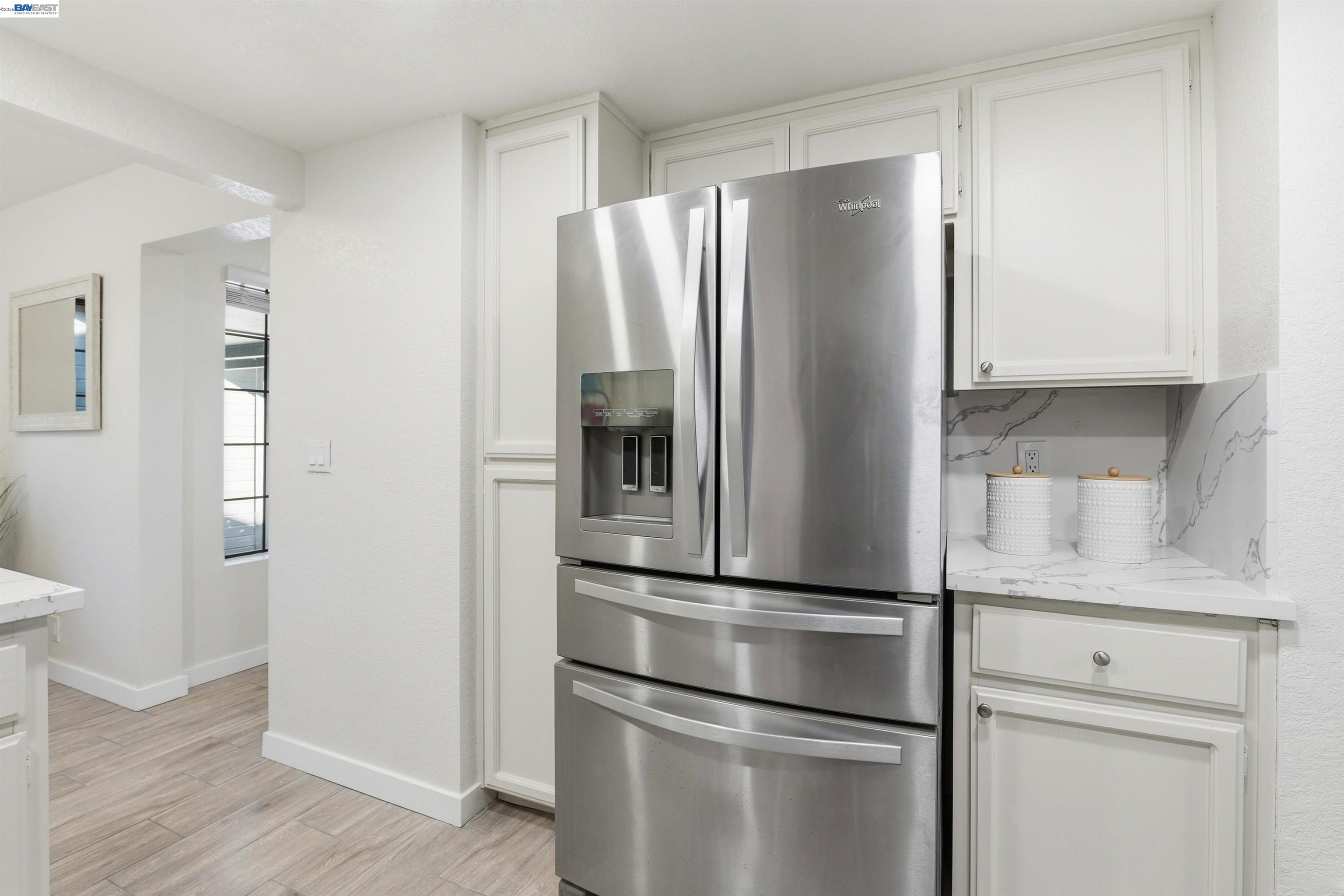 Photo #9: 41128506 Listing: Photo #9