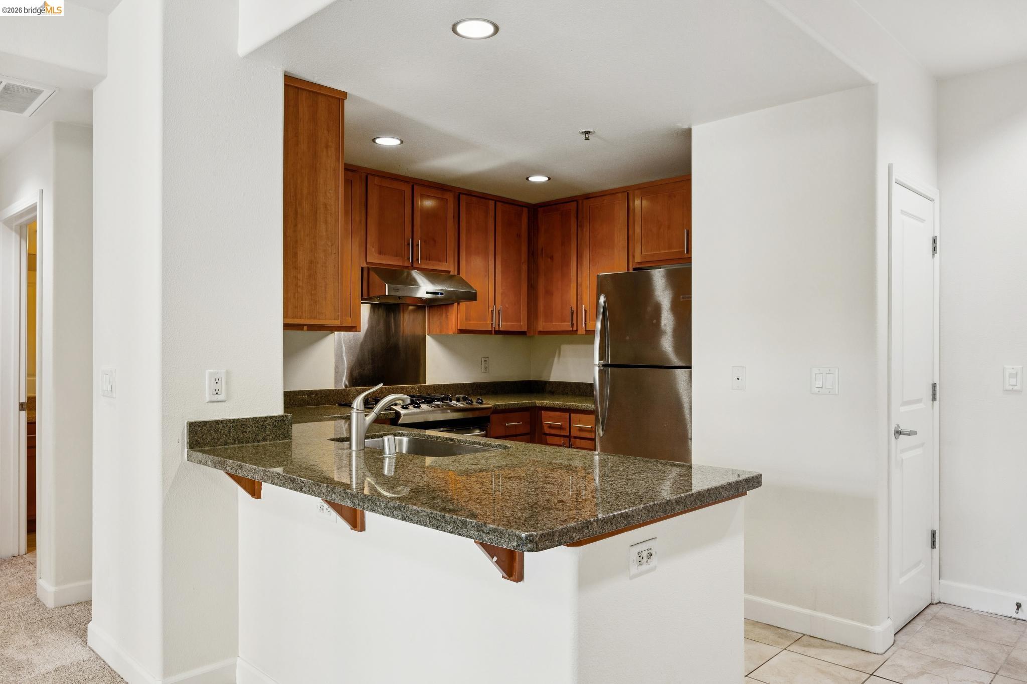 Photo #8: 41128507 Listing: Photo #8