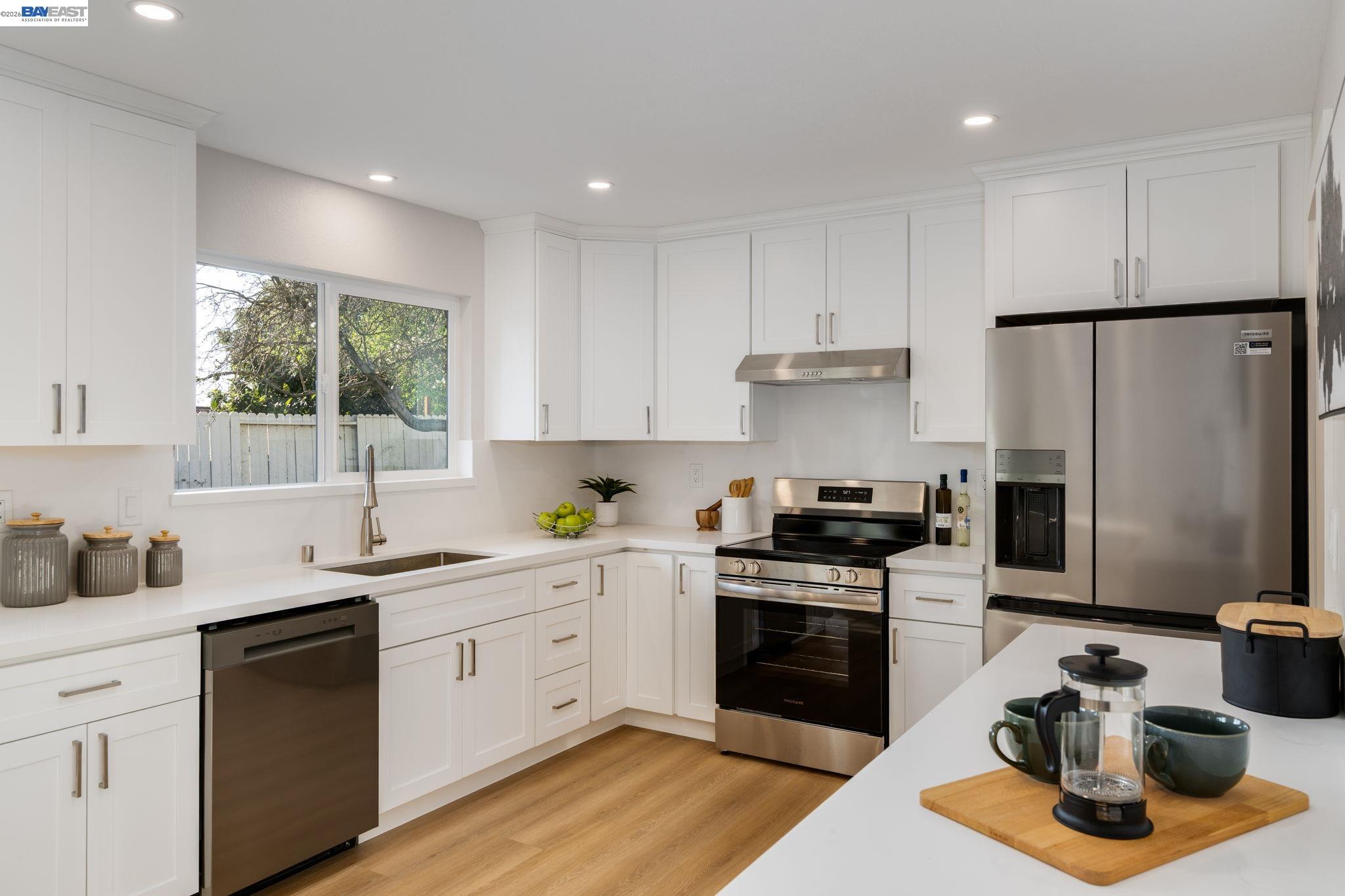 Detail Gallery Image 15 of 39 For 519 Holly St, Vallejo,  CA 94589 - 3 Beds | 2 Baths