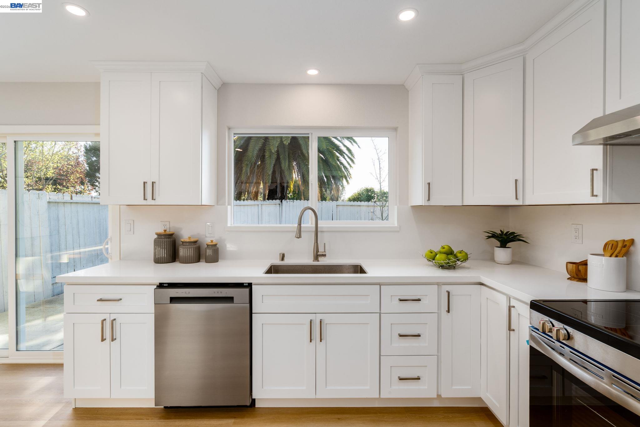 Detail Gallery Image 16 of 39 For 519 Holly St, Vallejo,  CA 94589 - 3 Beds | 2 Baths