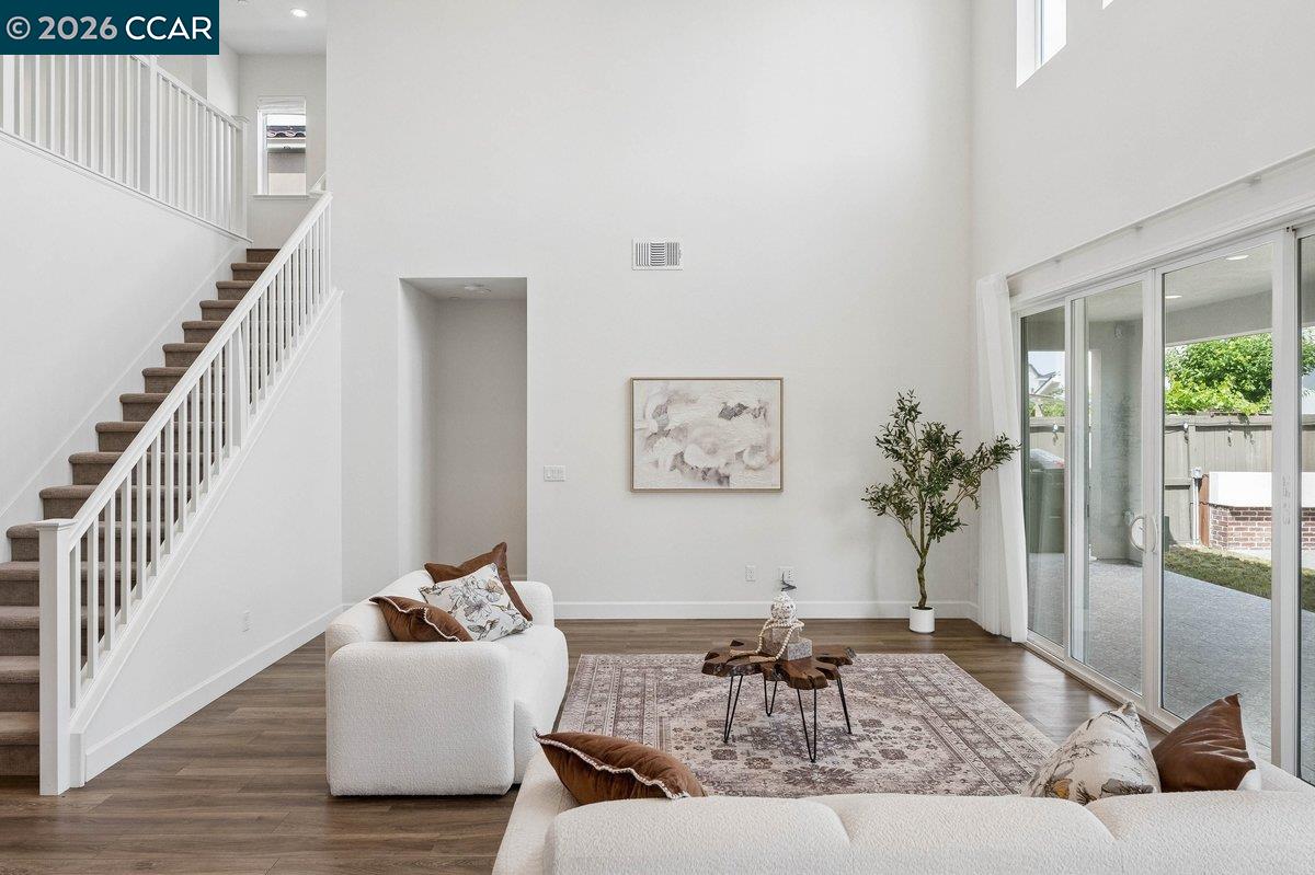 Detail Gallery Image 6 of 43 For 3141 Rio Grande Dr, Tracy,  CA 95377 - 4 Beds | 3/1 Baths