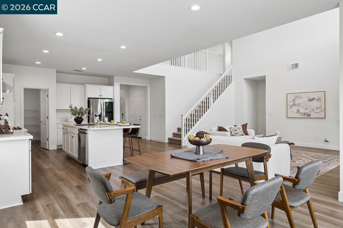 Detail Gallery Image 10 of 43 For 3141 Rio Grande Dr, Tracy,  CA 95377 - 4 Beds | 3/1 Baths