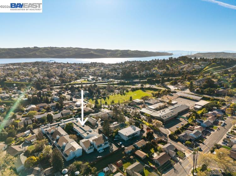 Detail Gallery Image 25 of 29 For 347 E T St, Benicia,  CA 94510 - 2 Beds | 1/1 Baths