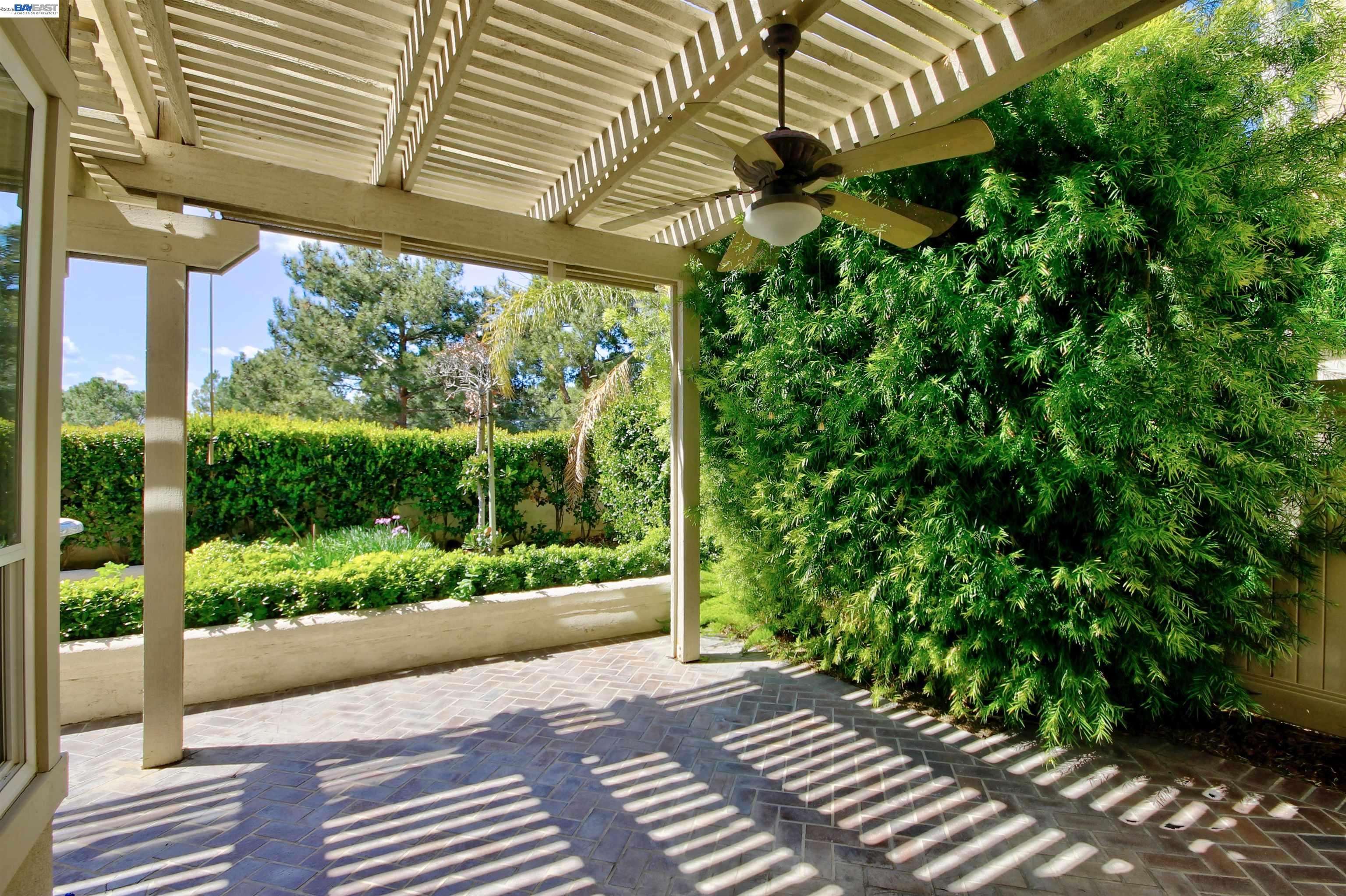 Detail Gallery Image 17 of 18 For 45315 Camino Monzon, Temecula,  CA 92592 - 4 Beds | 3 Baths