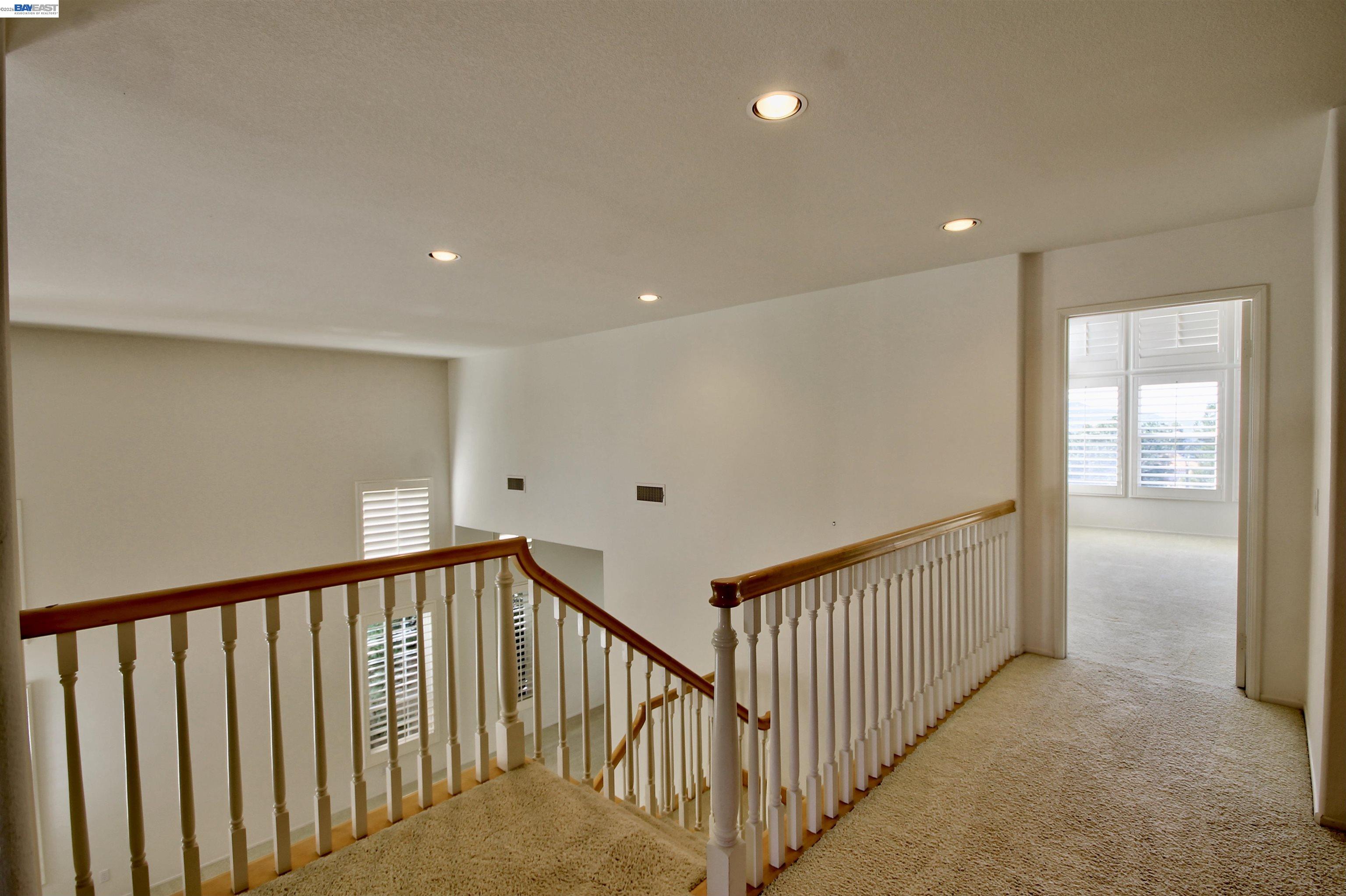 Detail Gallery Image 9 of 18 For 45315 Camino Monzon, Temecula,  CA 92592 - 4 Beds | 3 Baths