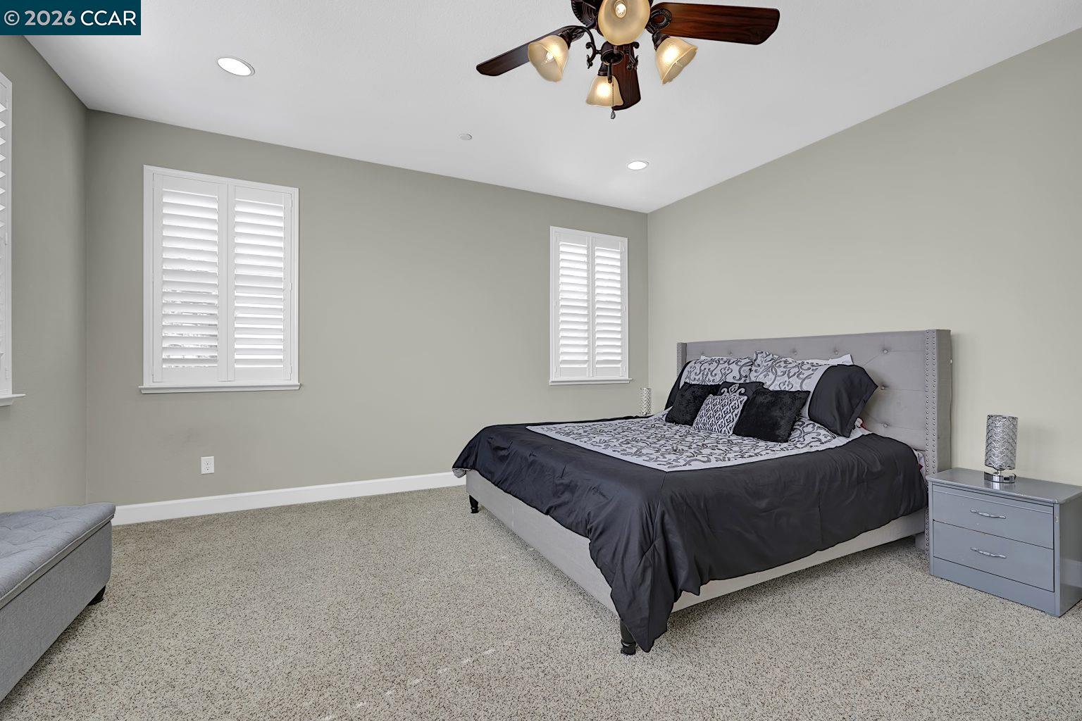 Detail Gallery Image 14 of 33 For 332 Misty Cir, Livermore,  CA 94550 - 5 Beds | 3 Baths