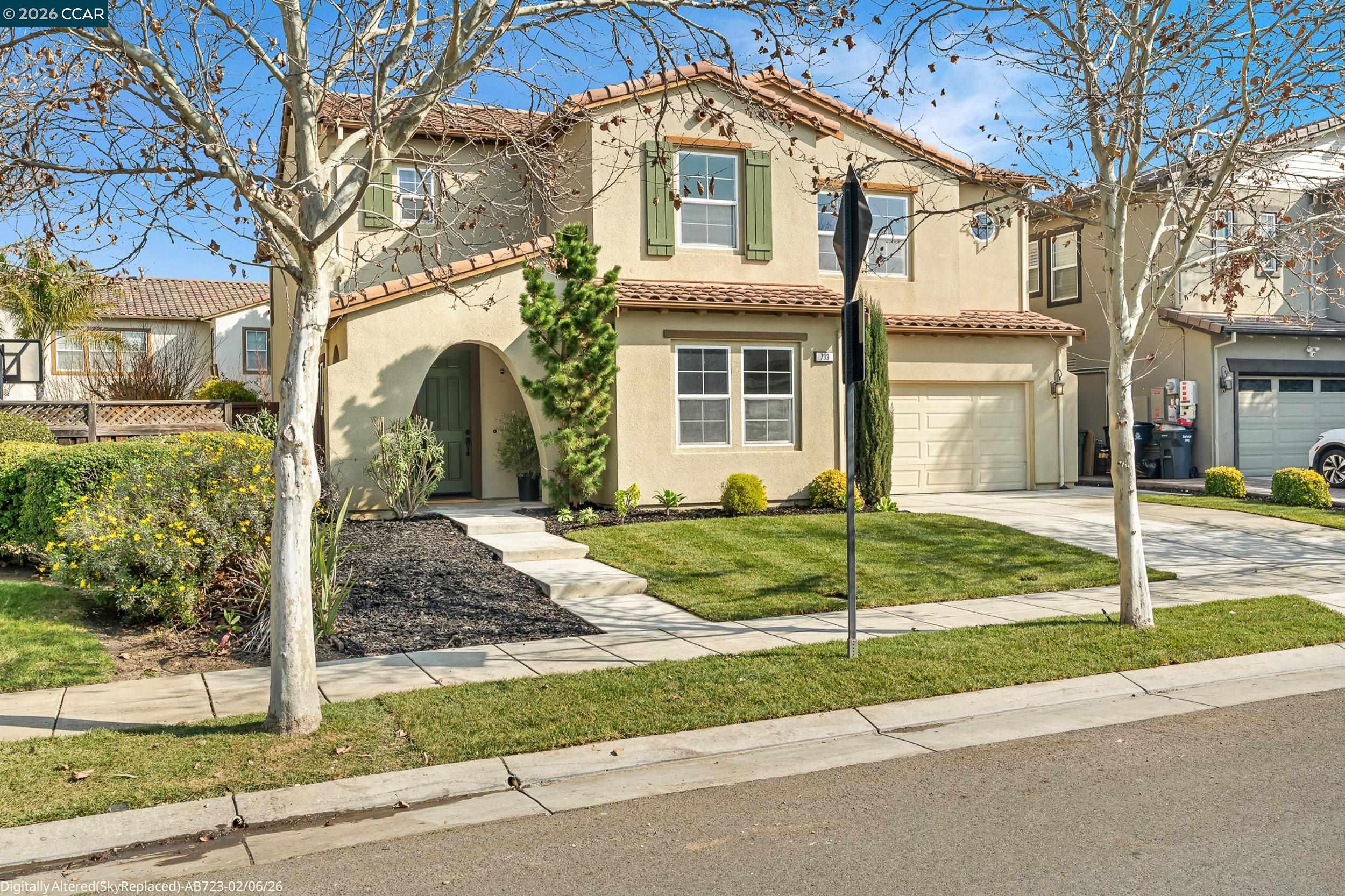 Detail Gallery Image 1 of 60 For 733 W Questa Trl, Mountain House,  CA 95391 - 5 Beds | 4/1 Baths