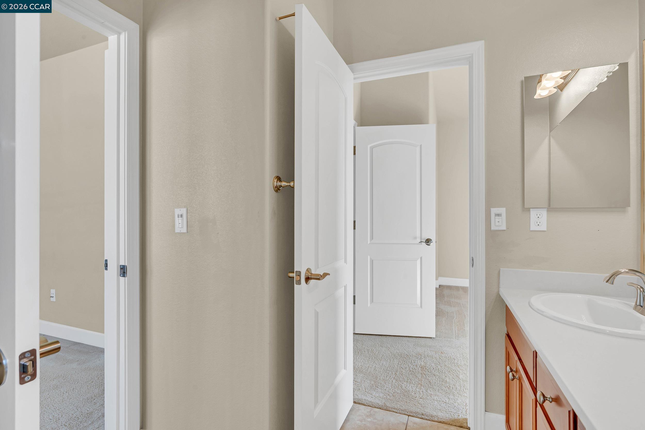 Detail Gallery Image 42 of 60 For 733 W Questa Trl, Mountain House,  CA 95391 - 5 Beds | 4/1 Baths