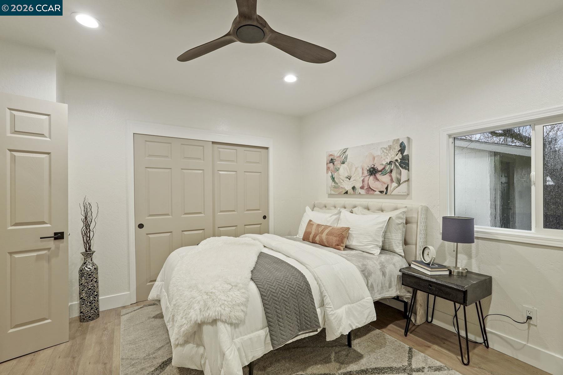 Detail Gallery Image 12 of 33 For 13700 E Hammond, Lockeford,  CA 95237 - 2 Beds | 1 Baths