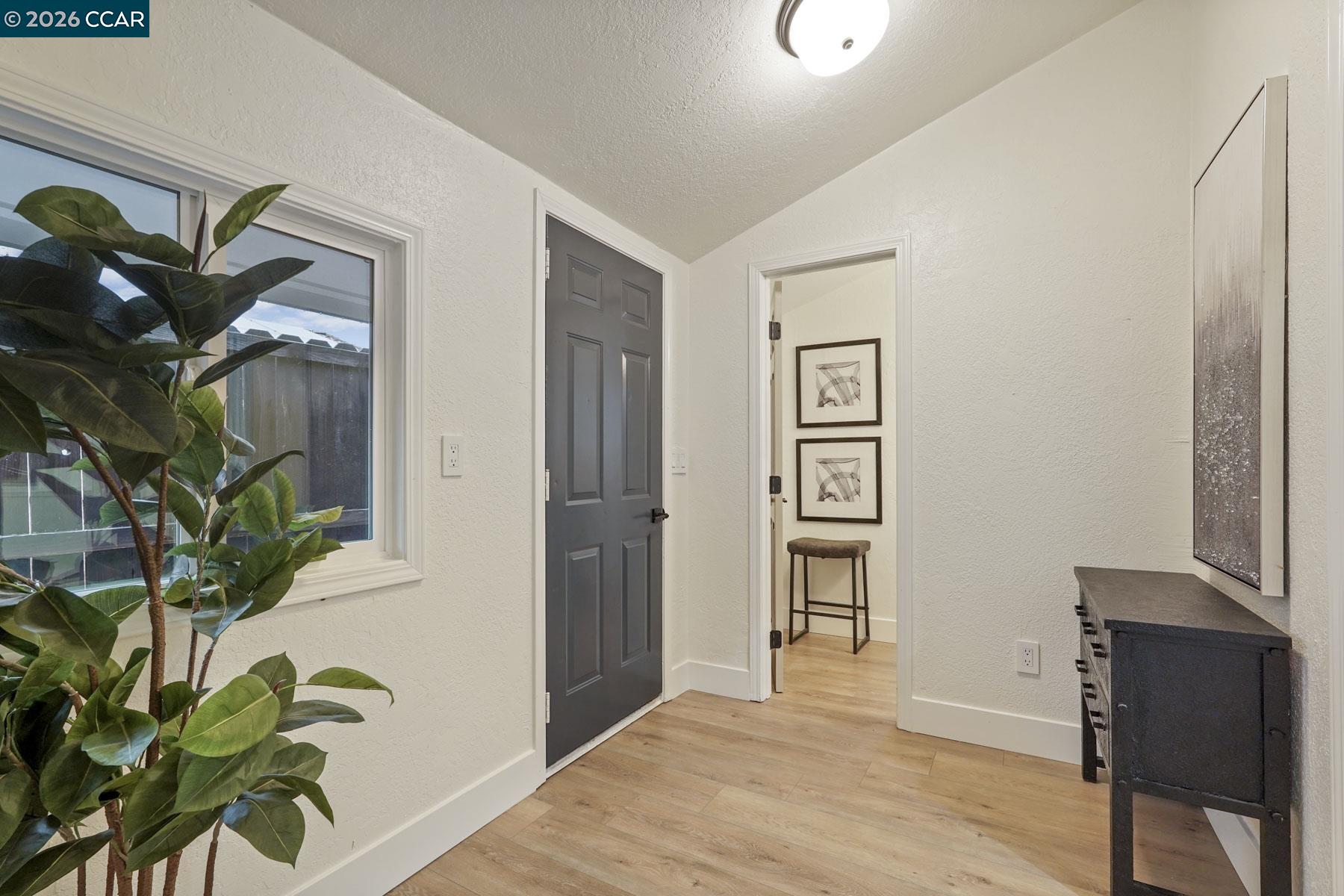 Detail Gallery Image 21 of 33 For 13700 E Hammond, Lockeford,  CA 95237 - 2 Beds | 1 Baths